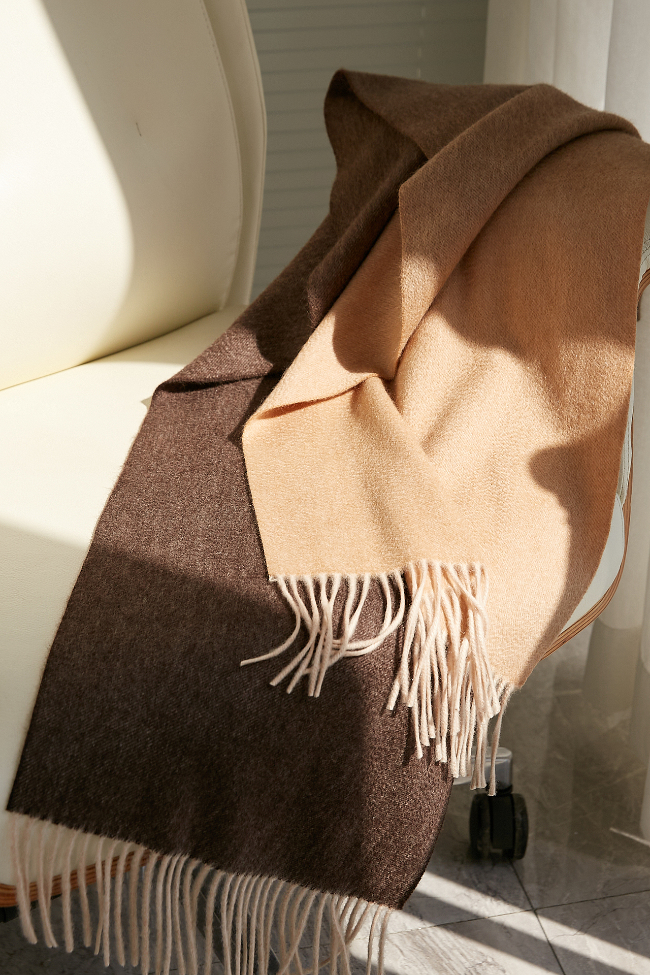 水波纹围巾静物摄影