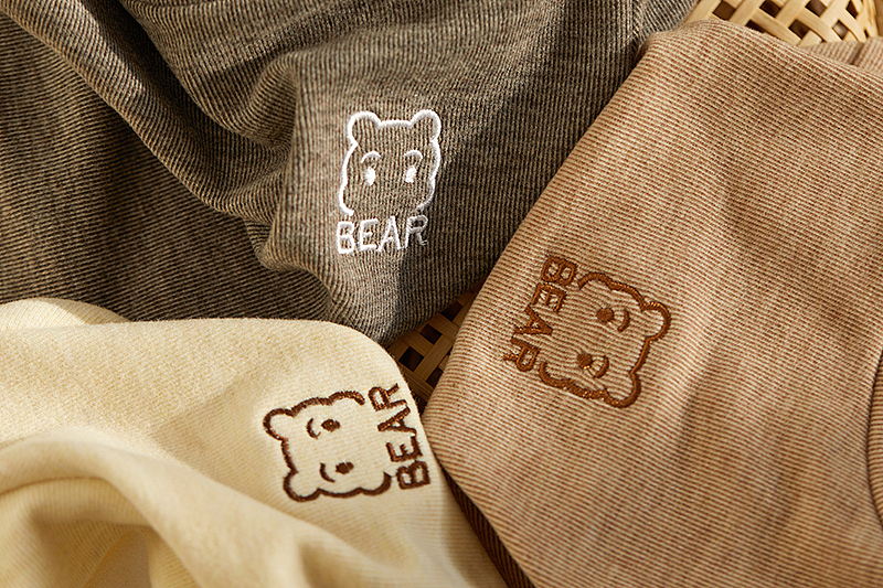 温暖调性的打底衫#场景创意拍#平铺挂拍