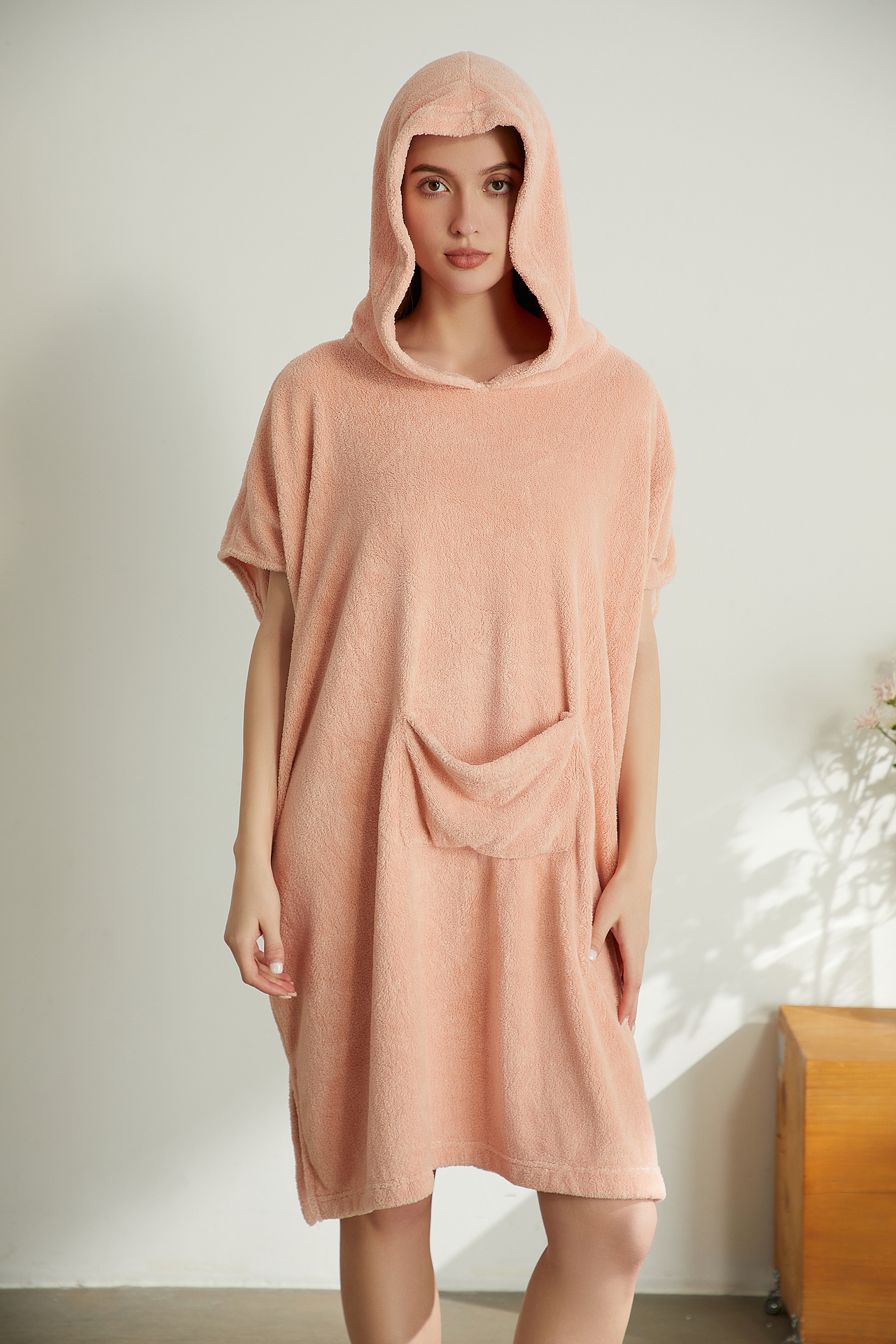 浴袍視頻拍攝（圖ZMzcwMjkyNjI4） - 其他影視 - 站酷設計師草莓CM原創(chuàng)素材 - 站酷ZCOOL