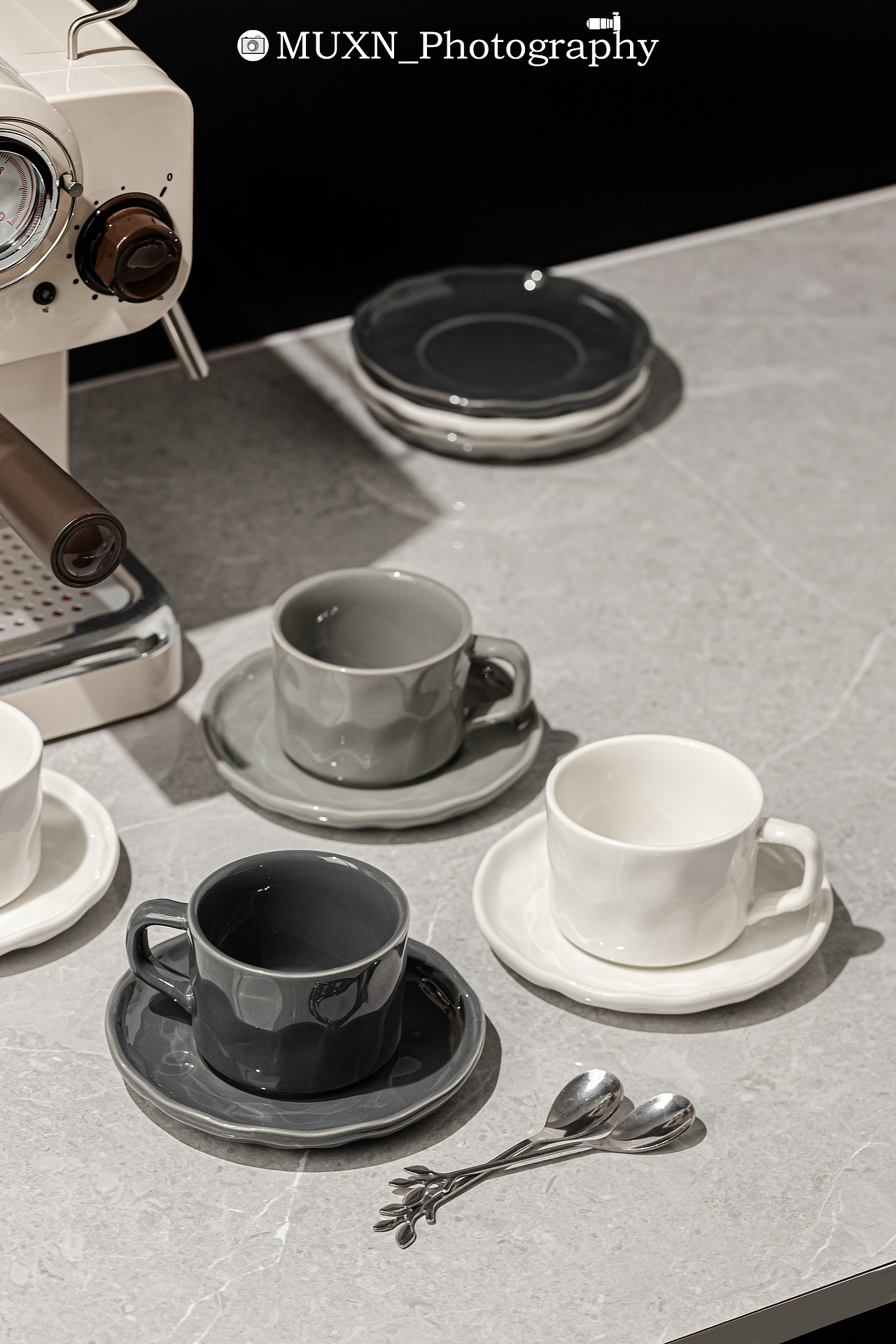 ins简约黑白灰咖啡杯碟