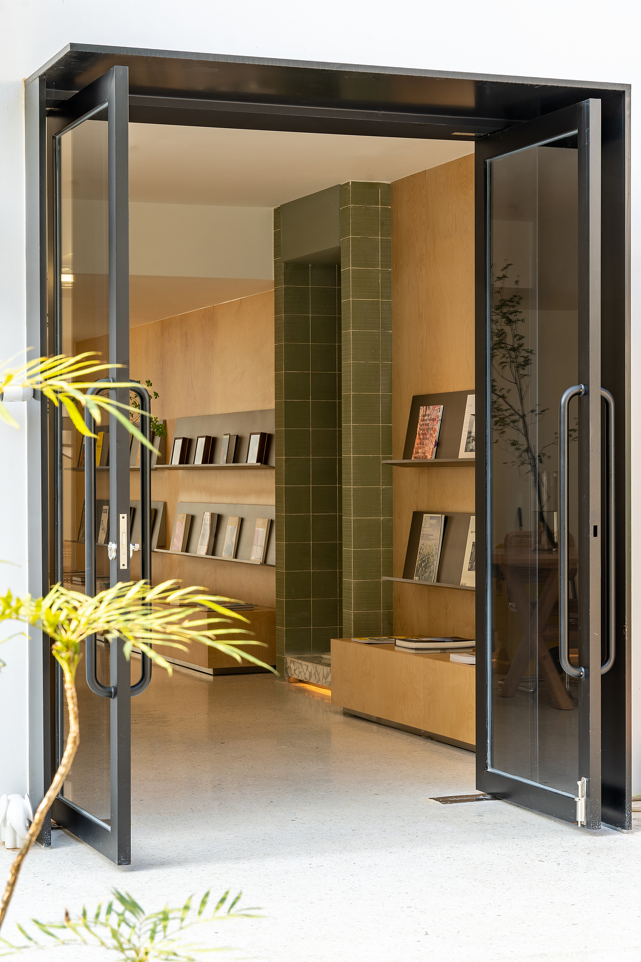 OYTT办公室 | 无锡 | 欧阳跳设计（图ZMzYzNjczMzA0） - 商业空间设计 - 站酷设计师欧阳跳原创素材 - 站酷ZCOOL