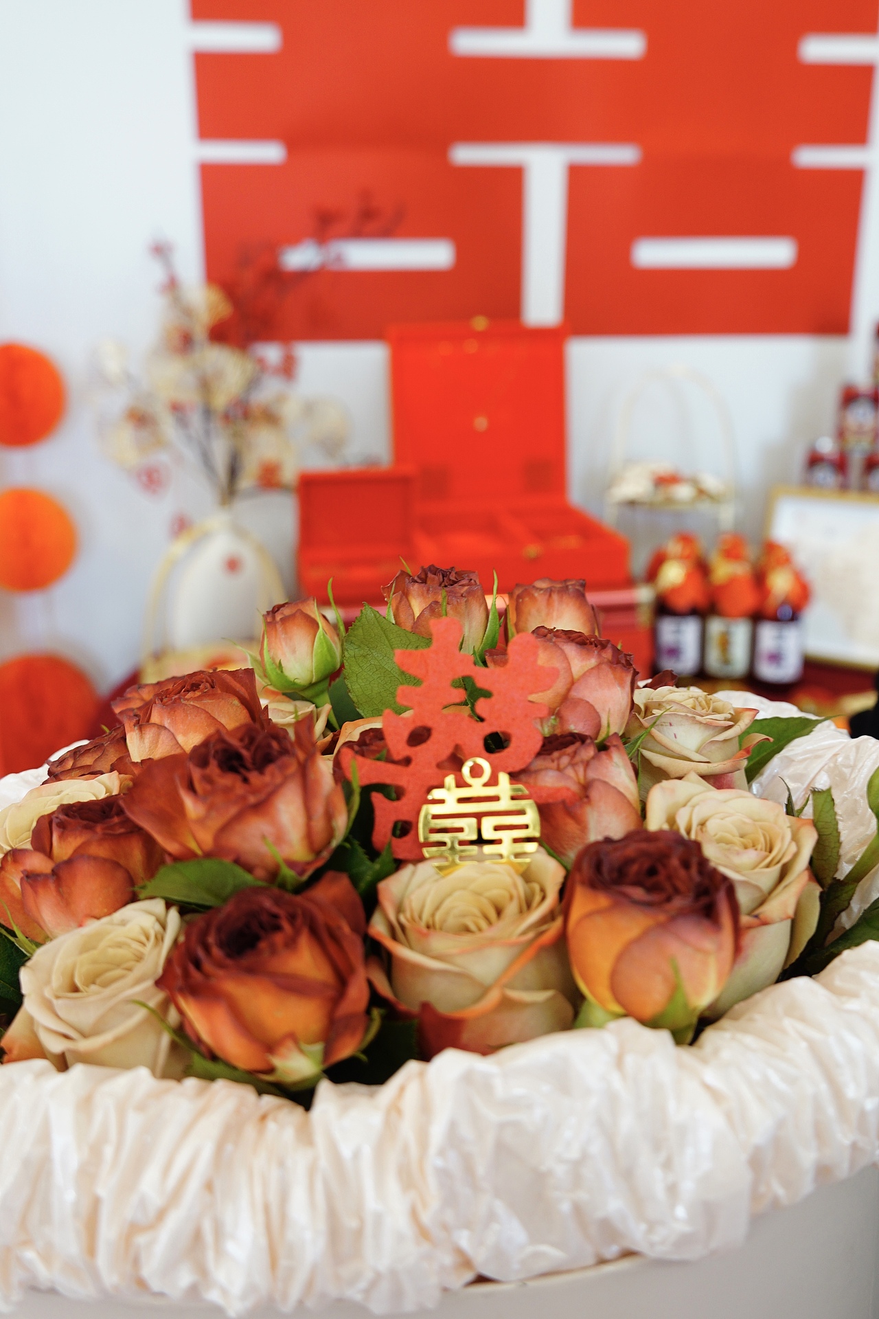 订婚跟拍之布置篇（图ZMzYwNjg4NDg0） - 婚礼摄影 - 站酷设计师程小灰啊原创素材 - 站酷ZCOOL