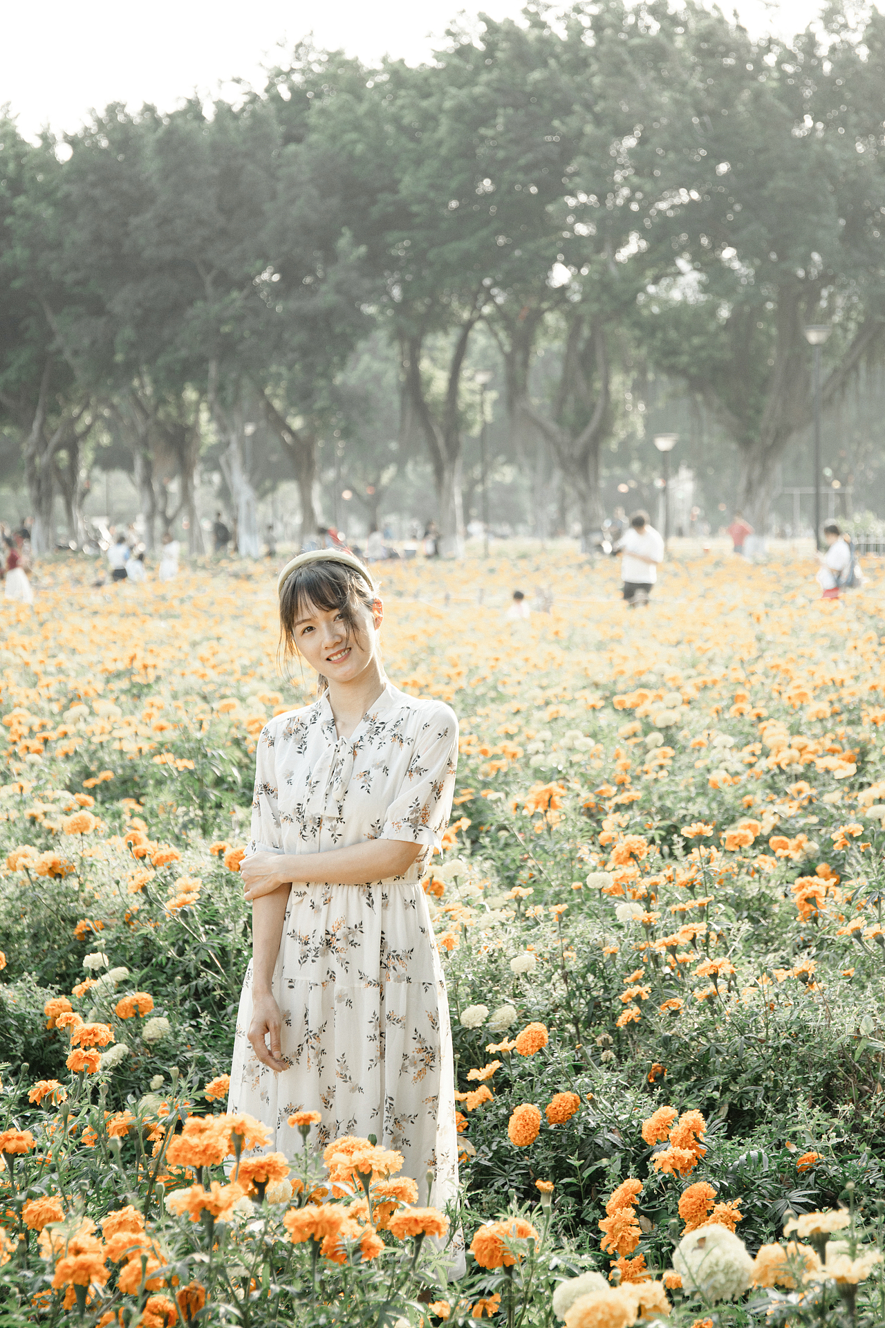 三月陪你看花开