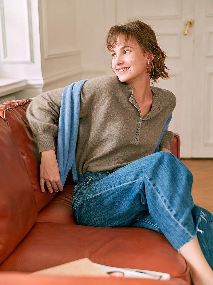 外模法式秋冬装  外籍女模法式女装  商业摄影