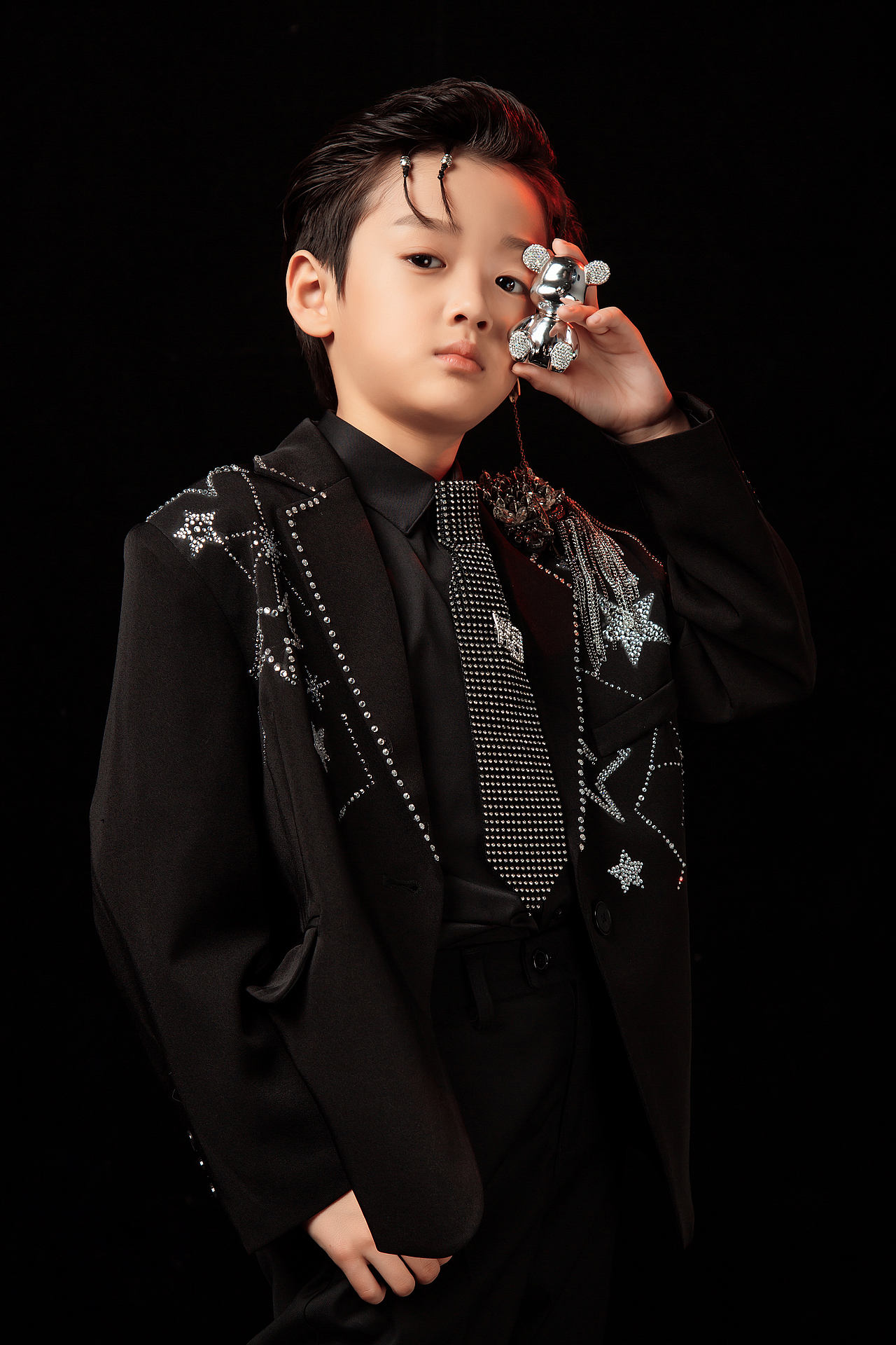 时尚大男孩（图ZMjk5MzEyMzM2） - 人像摄影 - 站酷设计师德斯贝儿安贞店原创素材 - 站酷ZCOOL