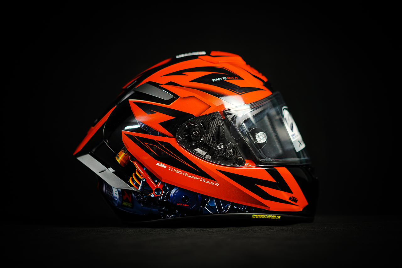头盔涂装｜SHOEIX14 KTM 1290 Duke 联名头盔（图ZMzAwMzE1OTQw） - 其他手工艺 - 站酷设计师虎将贴花原创素材 - 站酷ZCOOL