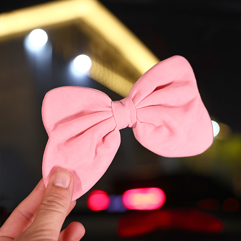 蝴蝶结汽车摆件（图ZMzU2NDU0MDg0） - 产品摄影 - 站酷设计师夏天有点冷丶原创素材 - 站酷ZCOOL