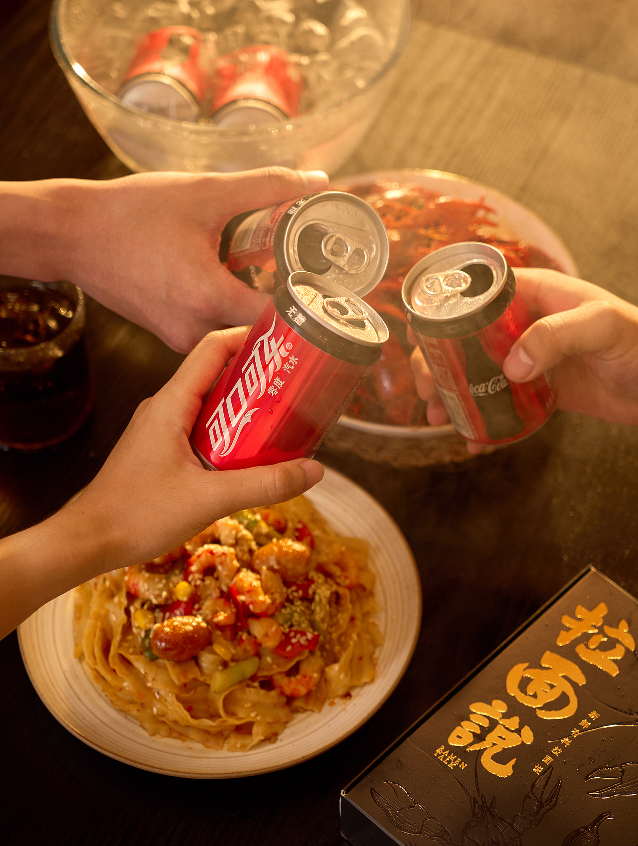 拉面说黑金小龙虾拌面X可口可乐（图ZMzA3NjQzNjY0） - 美食摄影 - 站酷设计师double周原创素材 - 站酷ZCOOL
