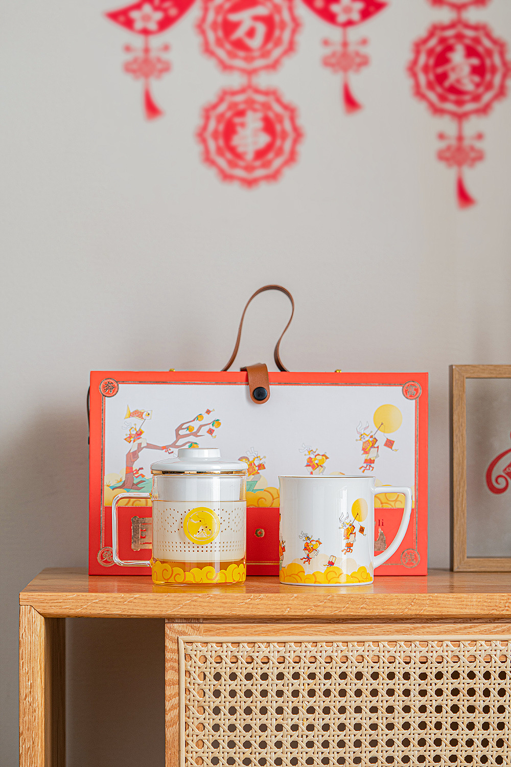 【原创陶瓷礼品】2023年兔年作品-奔富钱兔