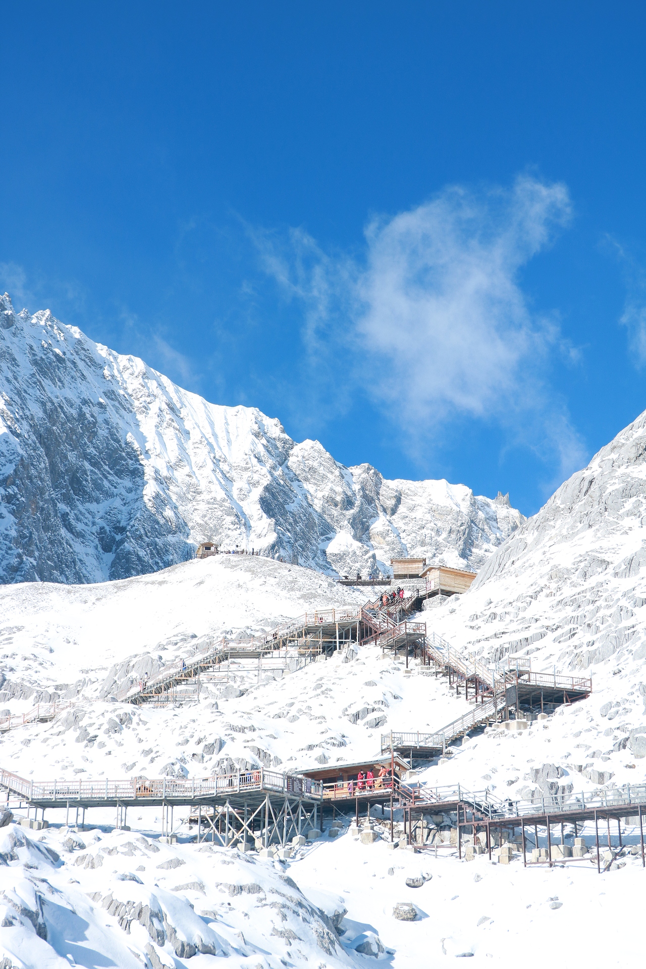 十二月的玉龙雪山（图ZMzQ3NzcyMDE2） - 风光摄影 - 站酷设计师一无五原创素材 - 站酷ZCOOL