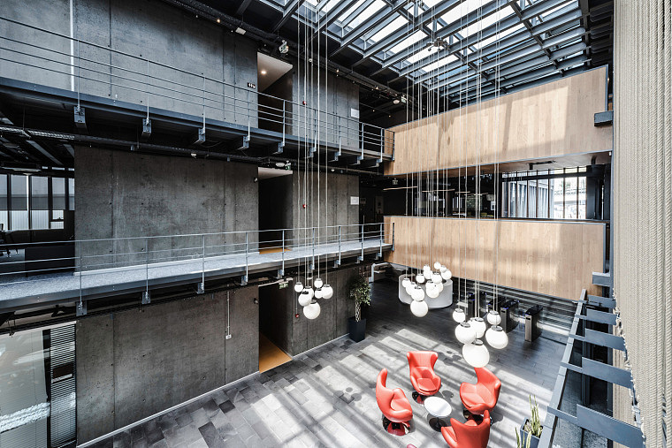 土耳其集装箱改造为办公楼