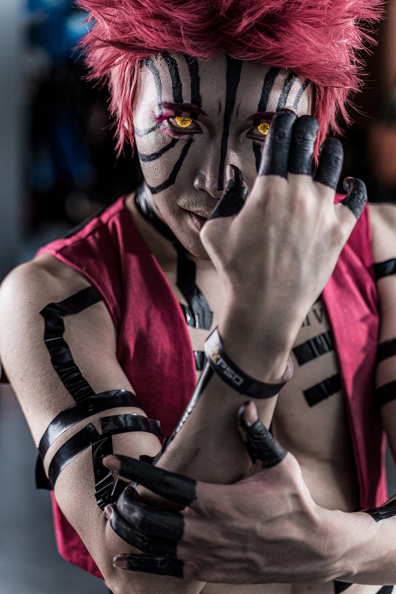 202207萤火虫漫展返图 鬼灭之刃 上弦之叁·猗窝座（图ZMzEwMTIyOTc2） - 人像摄影 - 站酷设计师大夫Photography原创素材 - 站酷ZCOOL