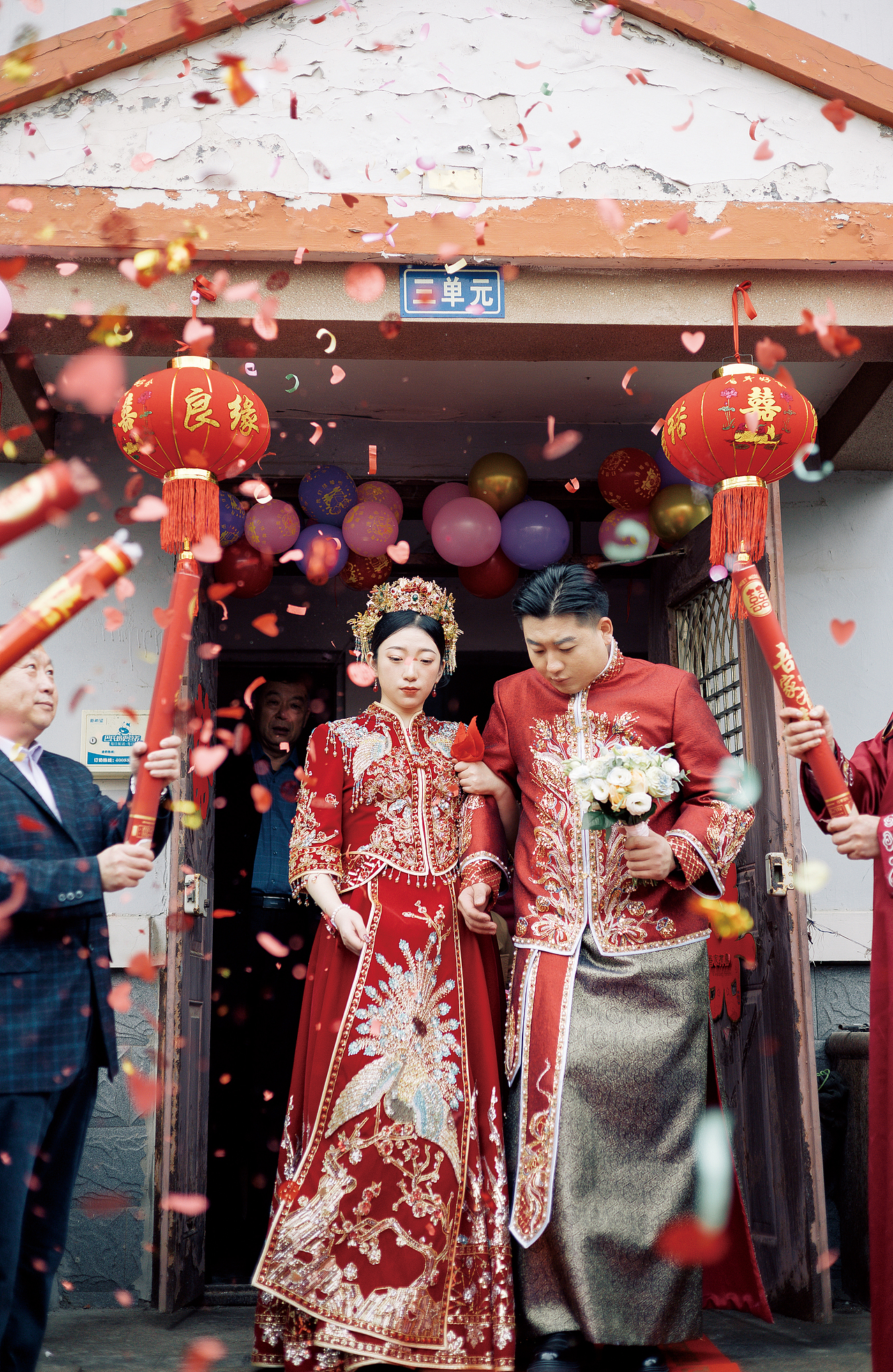 我许你一场凤冠霞帔的婚礼