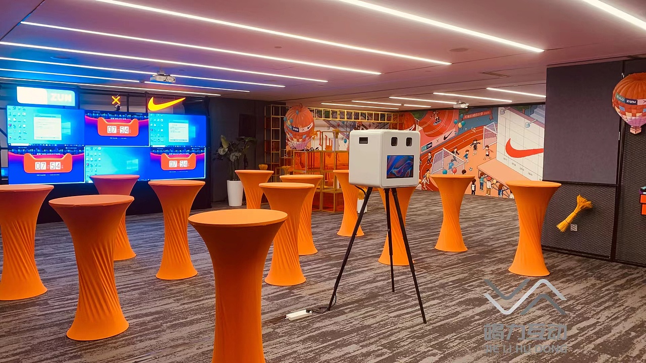 上海站创意定制光绘涂鸦拍摄互动装置网红打卡