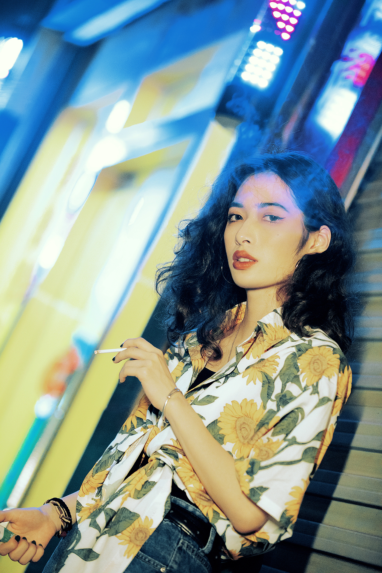 “ 霓虹夜色 ”