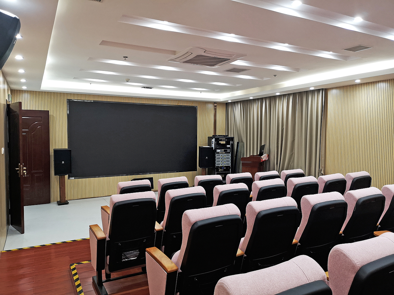 党员活动中心-惠州市烟草专卖局（图ZMzA3MDI4NjIw） - 展陈设计 - 站酷设计师三墨设计工作室原创素材 - 站酷ZCOOL