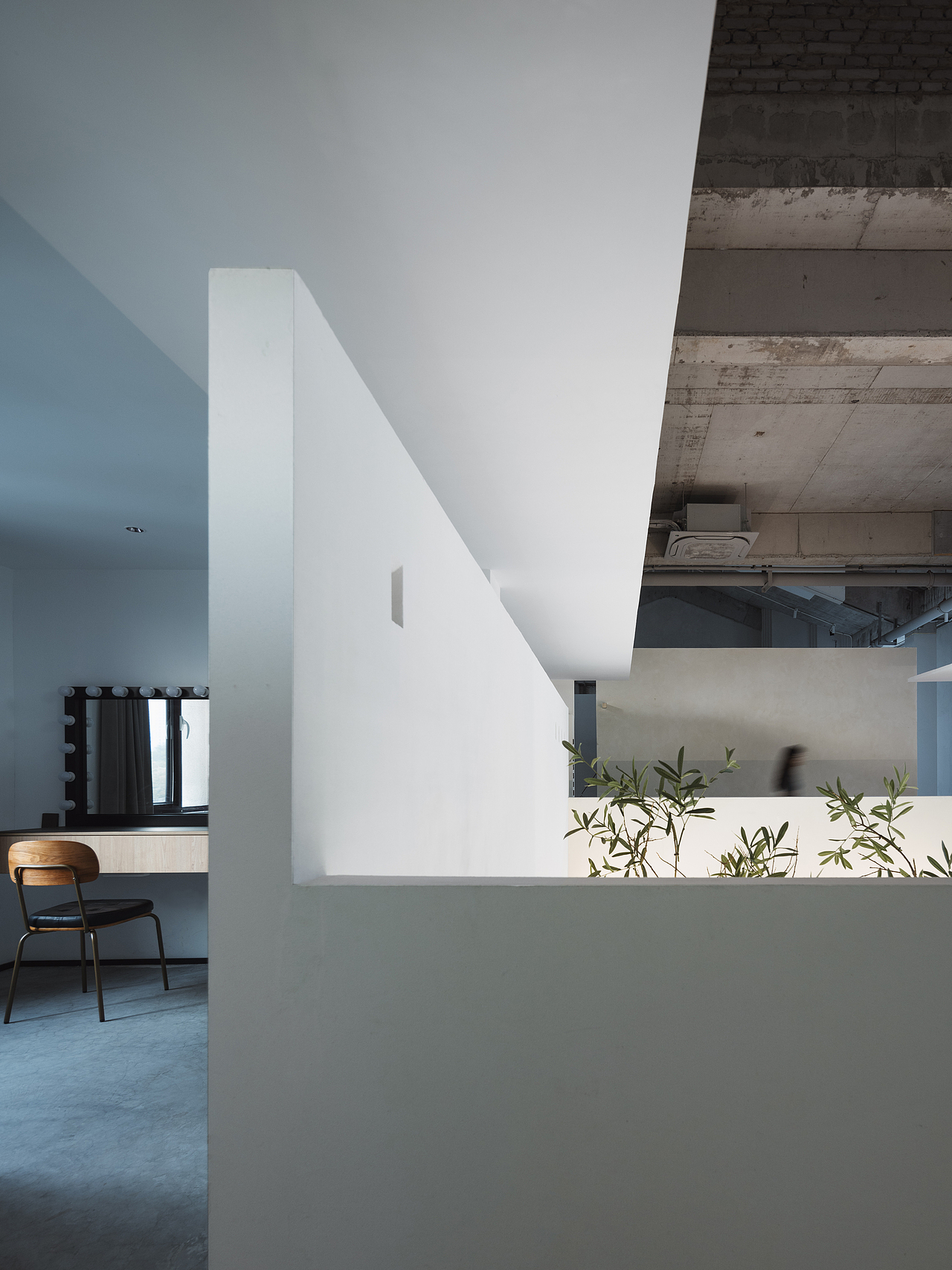 光束游戏 - RAyinGallery