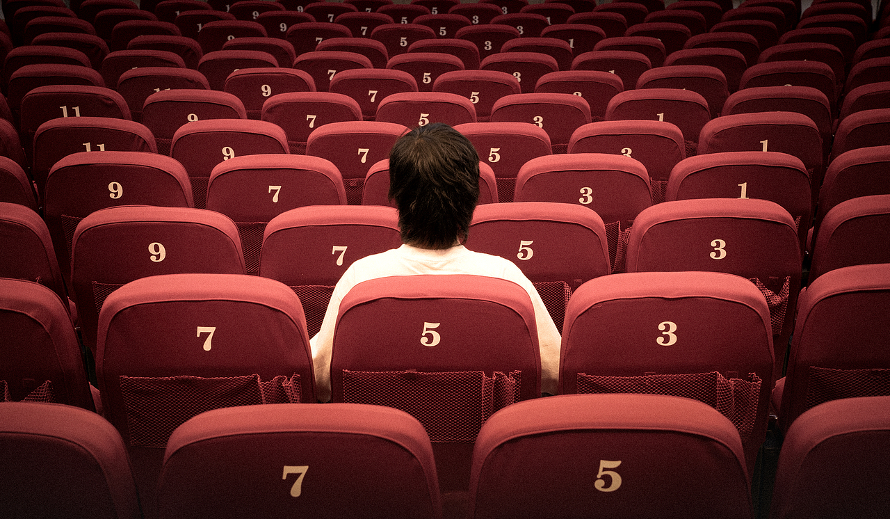 电影感调色-重庆人民大礼堂