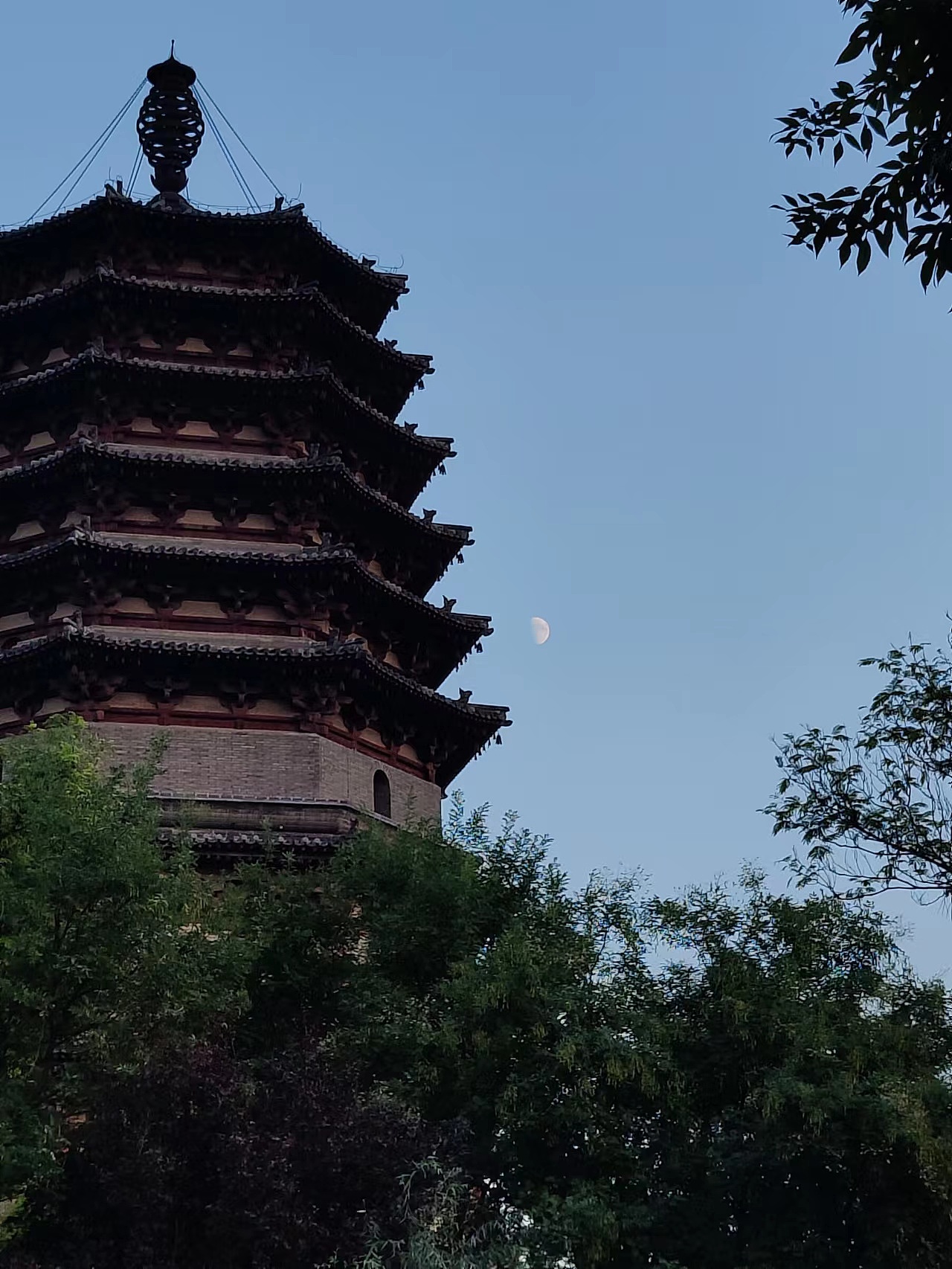 古城月（图ZMzUyMzIzMTg0） - 风光摄影 - 站酷设计师成为很棒的设计师原创素材 - 站酷ZCOOL