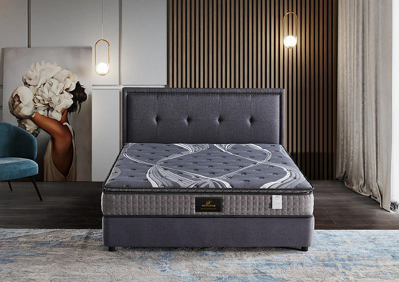 家具摄影,商业拍摄,床架现场拍摄图