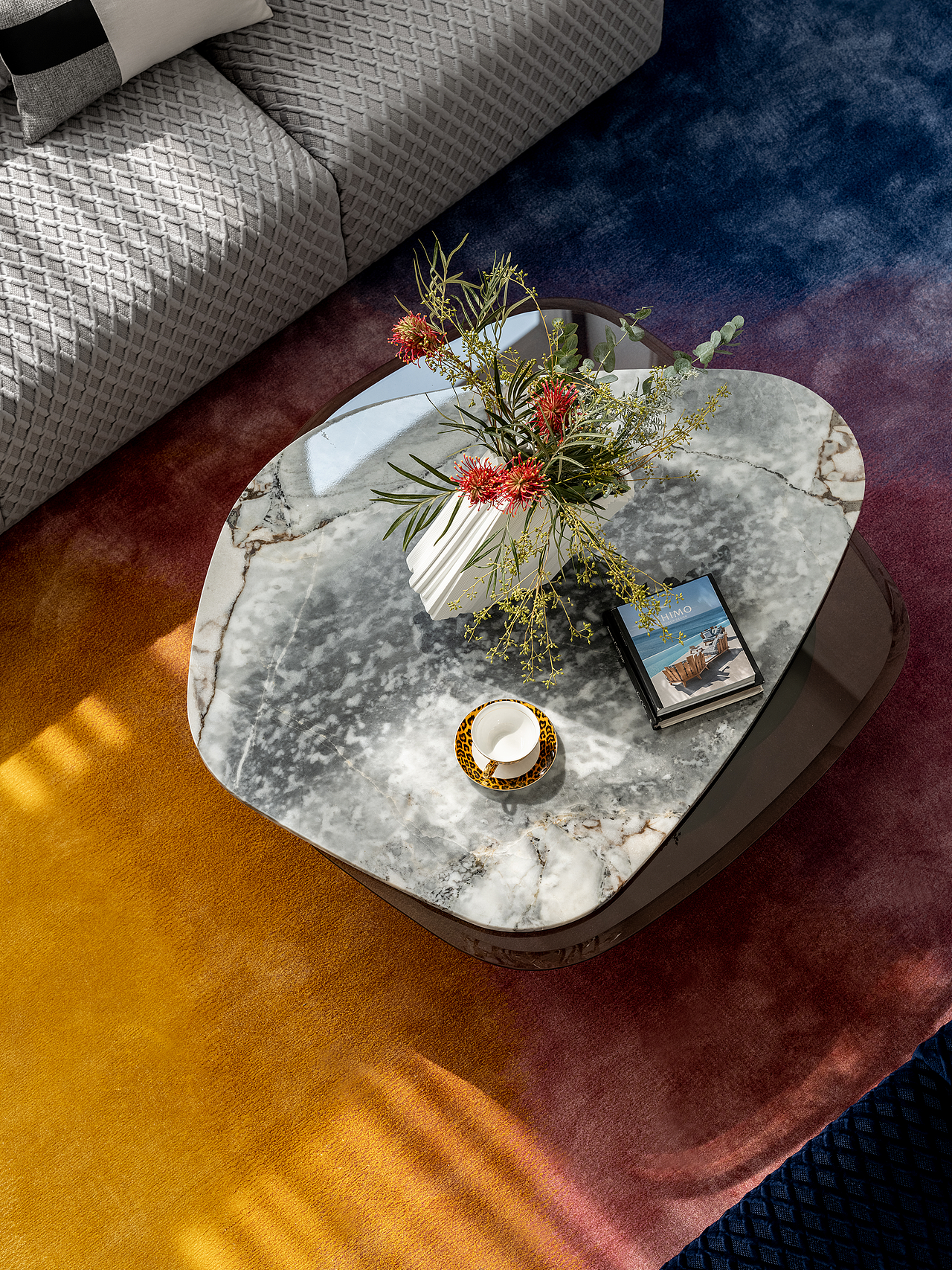 色彩与线条展现法式优雅🌈