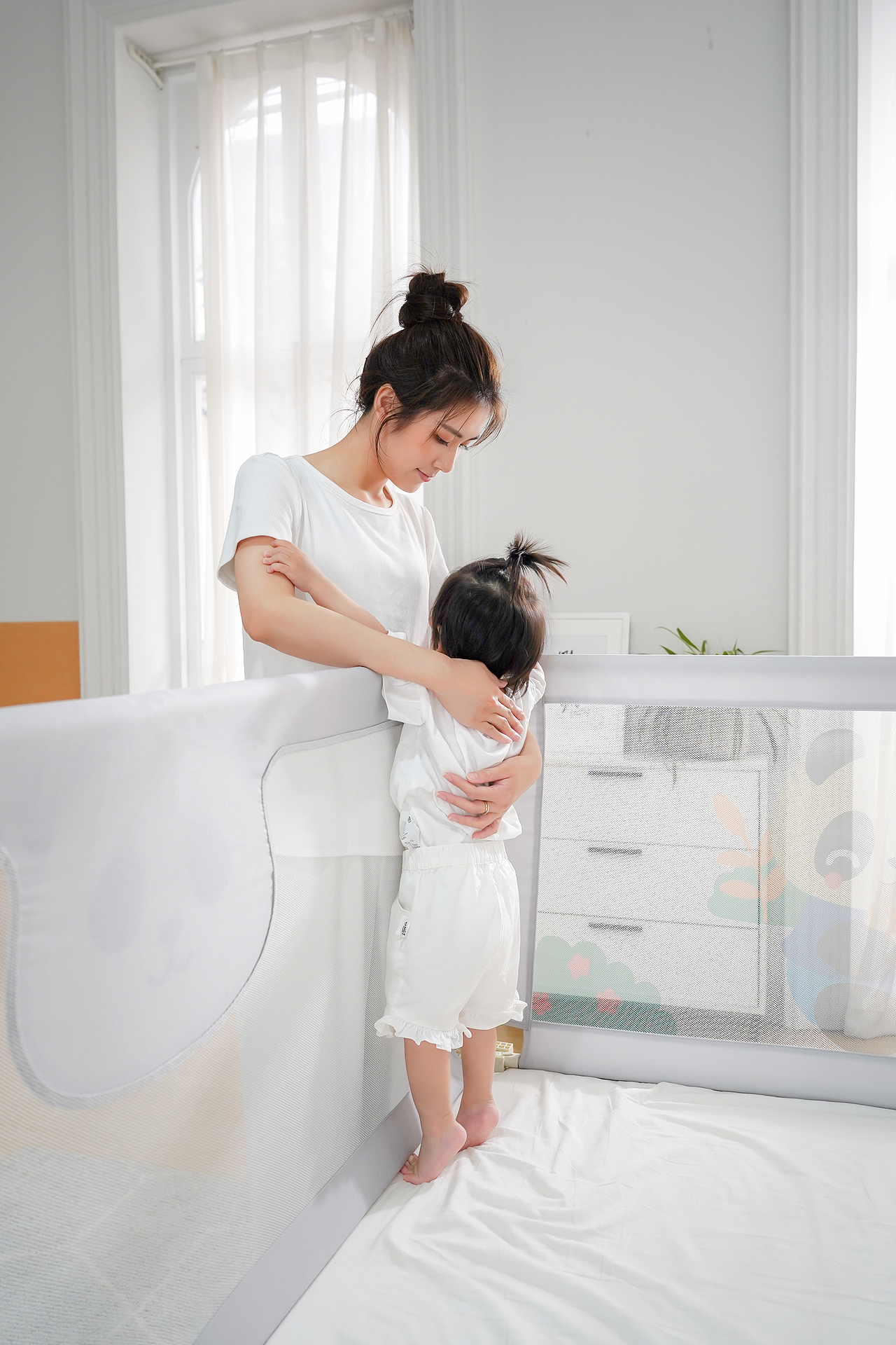 梦瑞格床围栏拍摄（图ZMzAzNzUxMDgw） - 产品摄影 - 站酷设计师杨小叔_9527原创素材 - 站酷ZCOOL