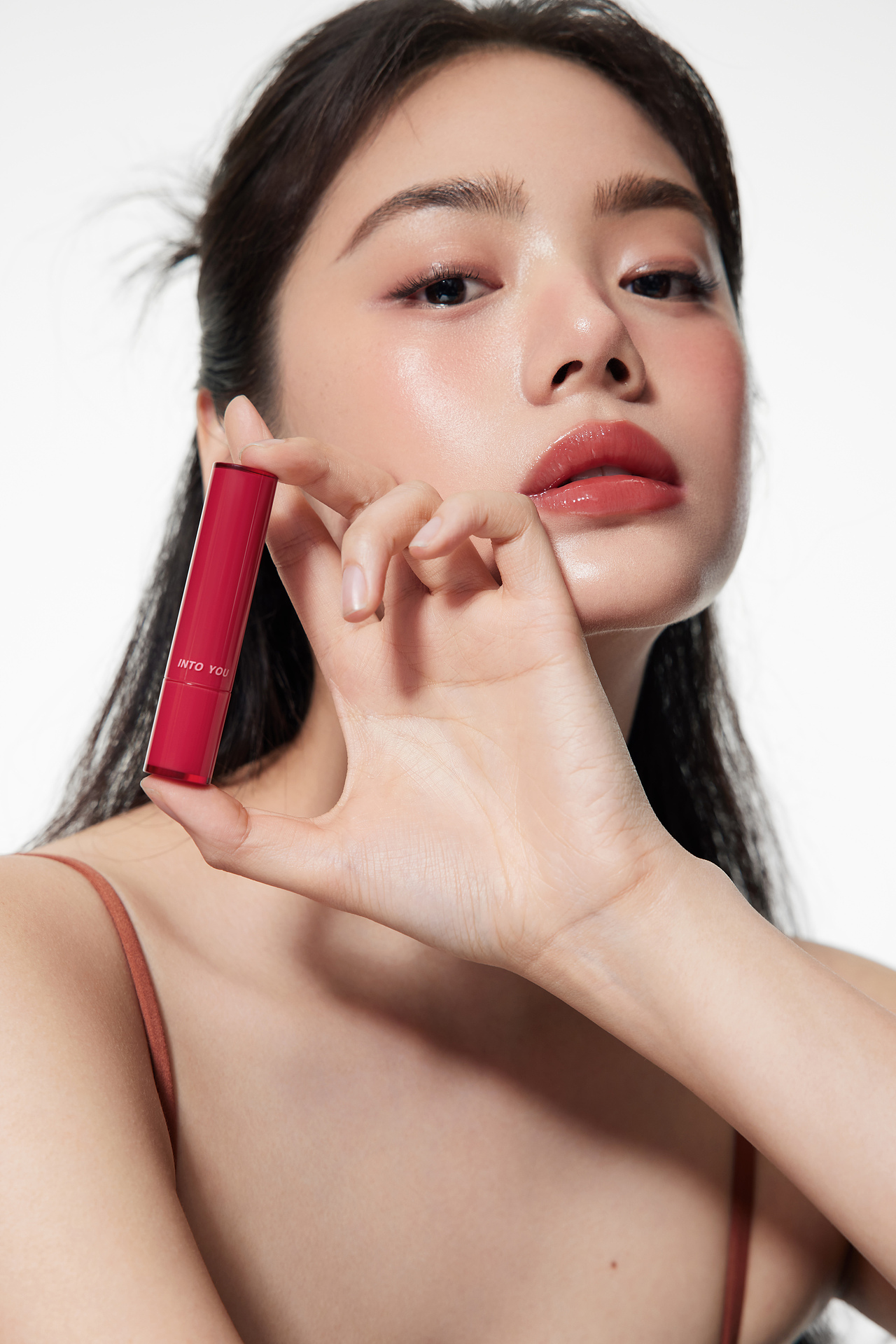 熔点口红| 随性洒脱的高级感（图ZMzQ5NTMxMDk2） - 人像摄影 - 站酷设计师他是33原创素材 - 站酷ZCOOL