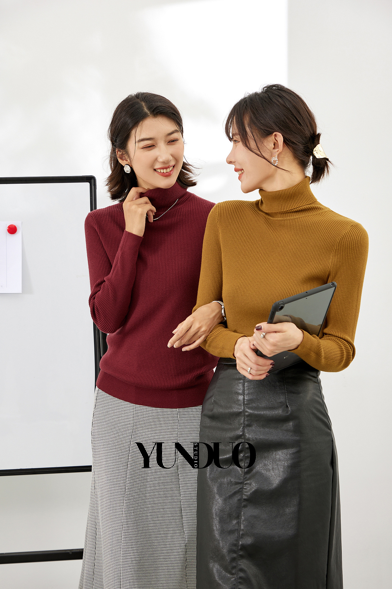 品牌:乔俪莎(QIAOLISHA) 秋冬打底衫