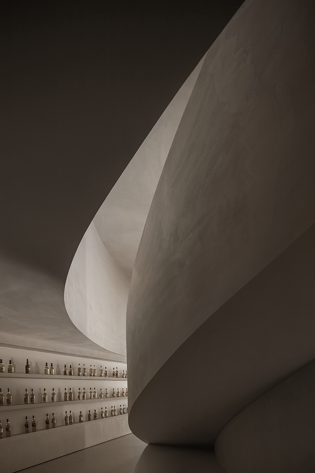 理想生活之CWHISKY海口旗舰店 LICO力高设计 钟良胜（图ZMzEzNDk4NDI0） - 商业空间设计 - 站酷设计师LICO力高设计原创素材 - 站酷ZCOOL