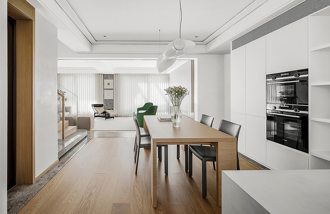 自然的拼接、细腻的艺术境意,沁润人心的空间美学。