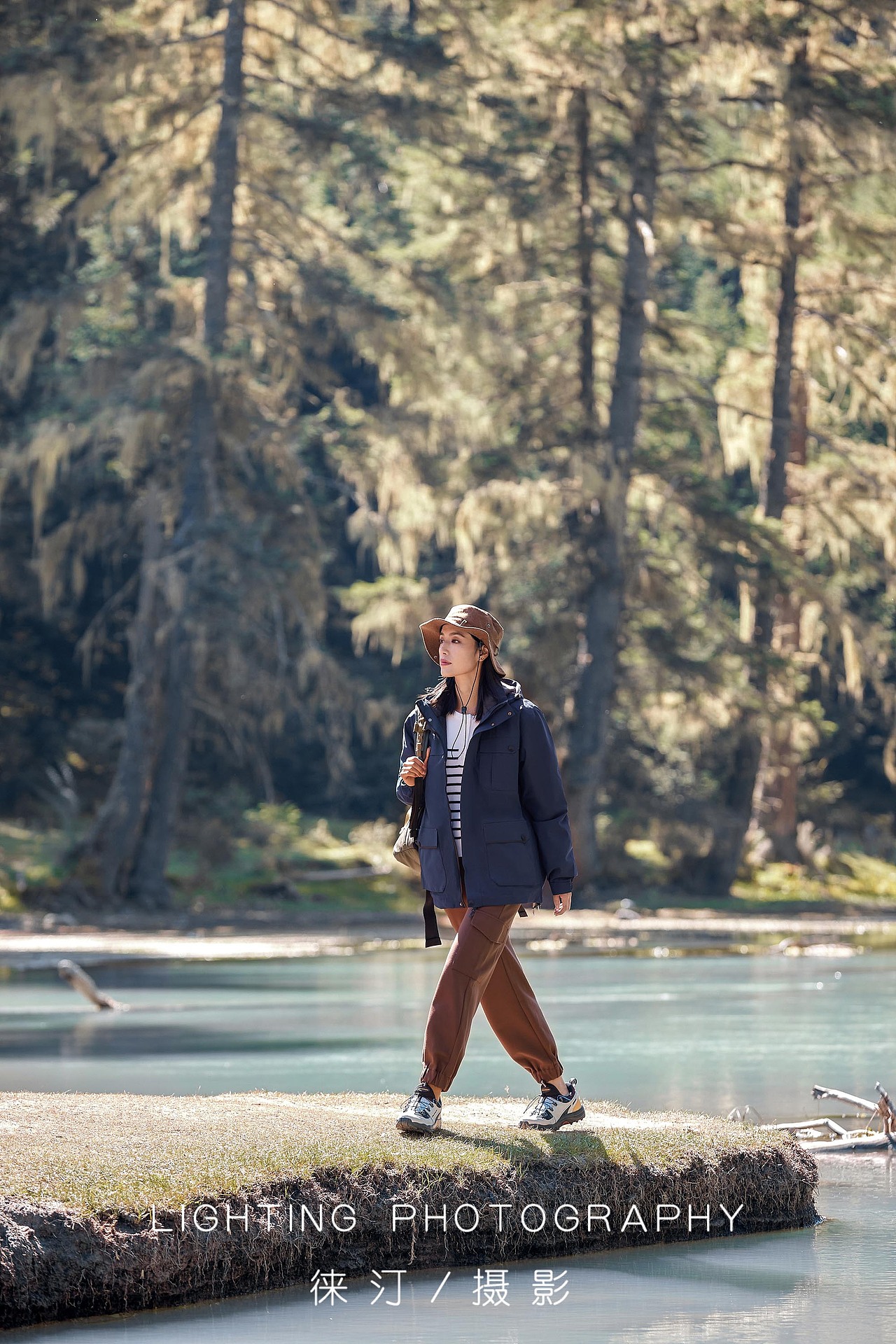 冲锋衣拍摄,户外服装摄影,川西拍摄,露营拍摄