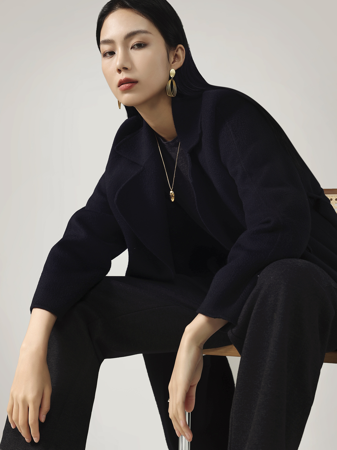 服饰摄影|高级感女装|模特|女装|白底棚拍|服装摄影（图ZMzU3MjI3NzMy） - 产品摄影 - 站酷设计师Ele项羽摄影原创素材 - 站酷ZCOOL