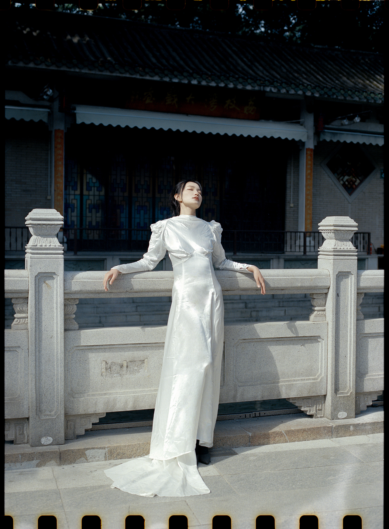 胶片白色礼服个人写真
