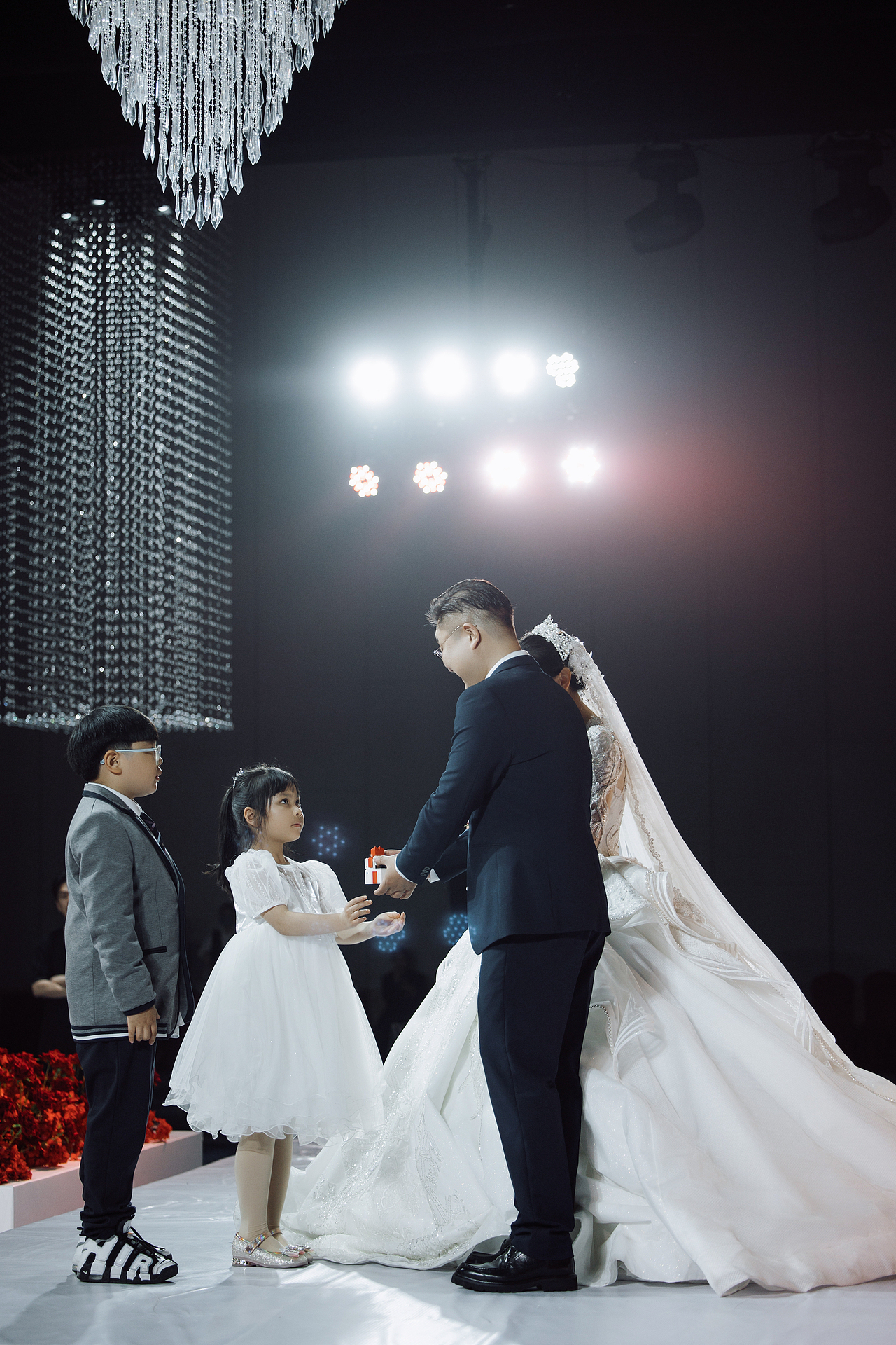 结婚🎎真的太开心啦!!!!!（图ZMzQwODQ2MDA0） - 人像摄影 - 站酷设计师是桶桶酱吖原创素材 - 站酷ZCOOL