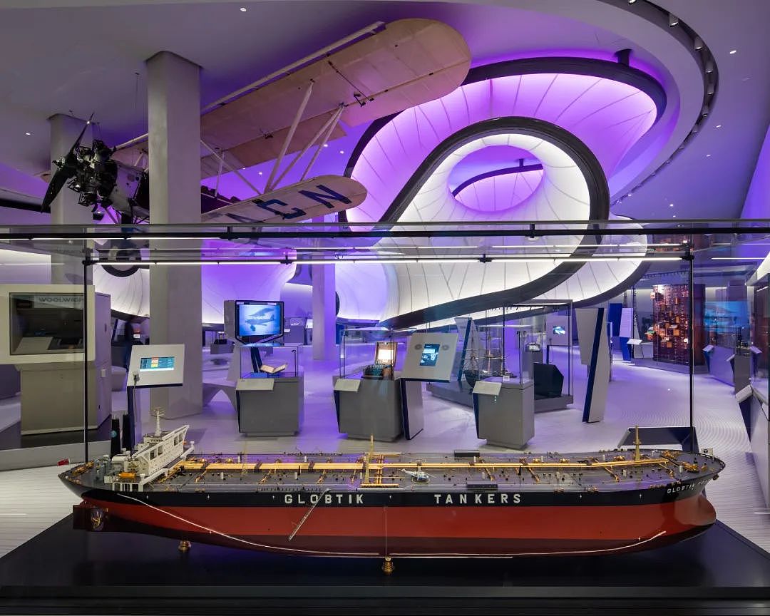 扎哈哈迪德作品 —— 英国伦敦科学博物馆数学展廊（图ZMzExMTU3NjQ4） - 其他 - 站酷设计师小米粥531原创素材 - 站酷ZCOOL