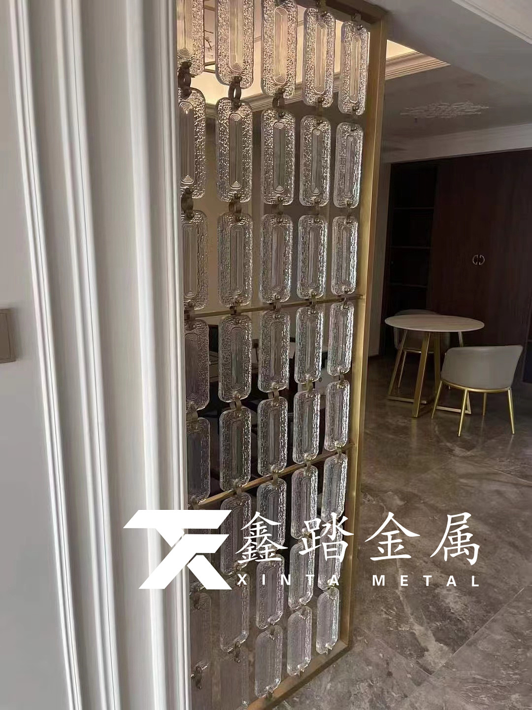 新款不锈钢玻璃砖屏风晶莹剔透高档大气上档次