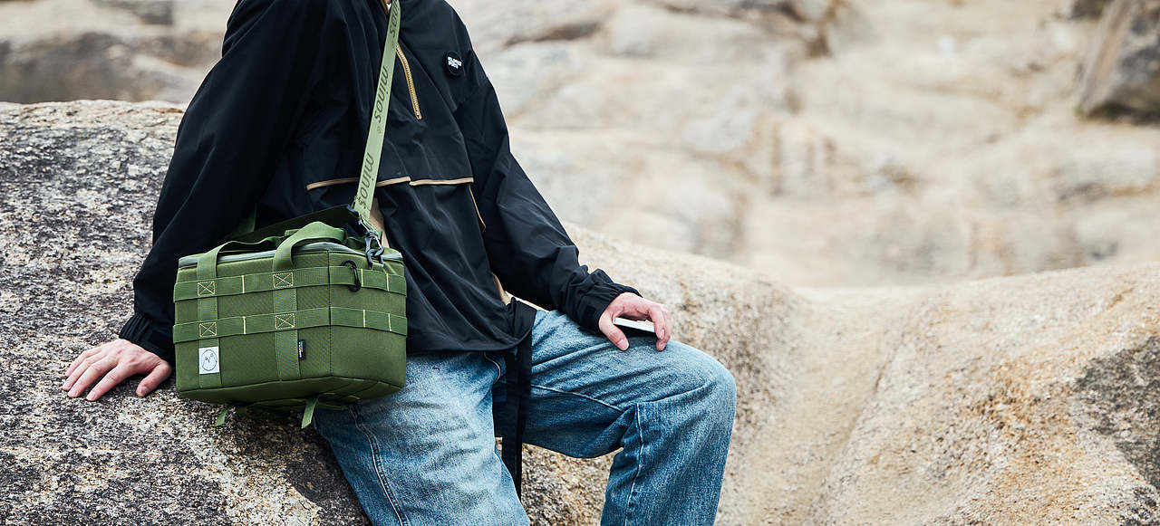 户外咖啡包/摄影包/多功能包包拍摄（图ZMzY3NzczNTI0） - 产品摄影 - 站酷设计师蒋淮川原创素材 - 站酷ZCOOL