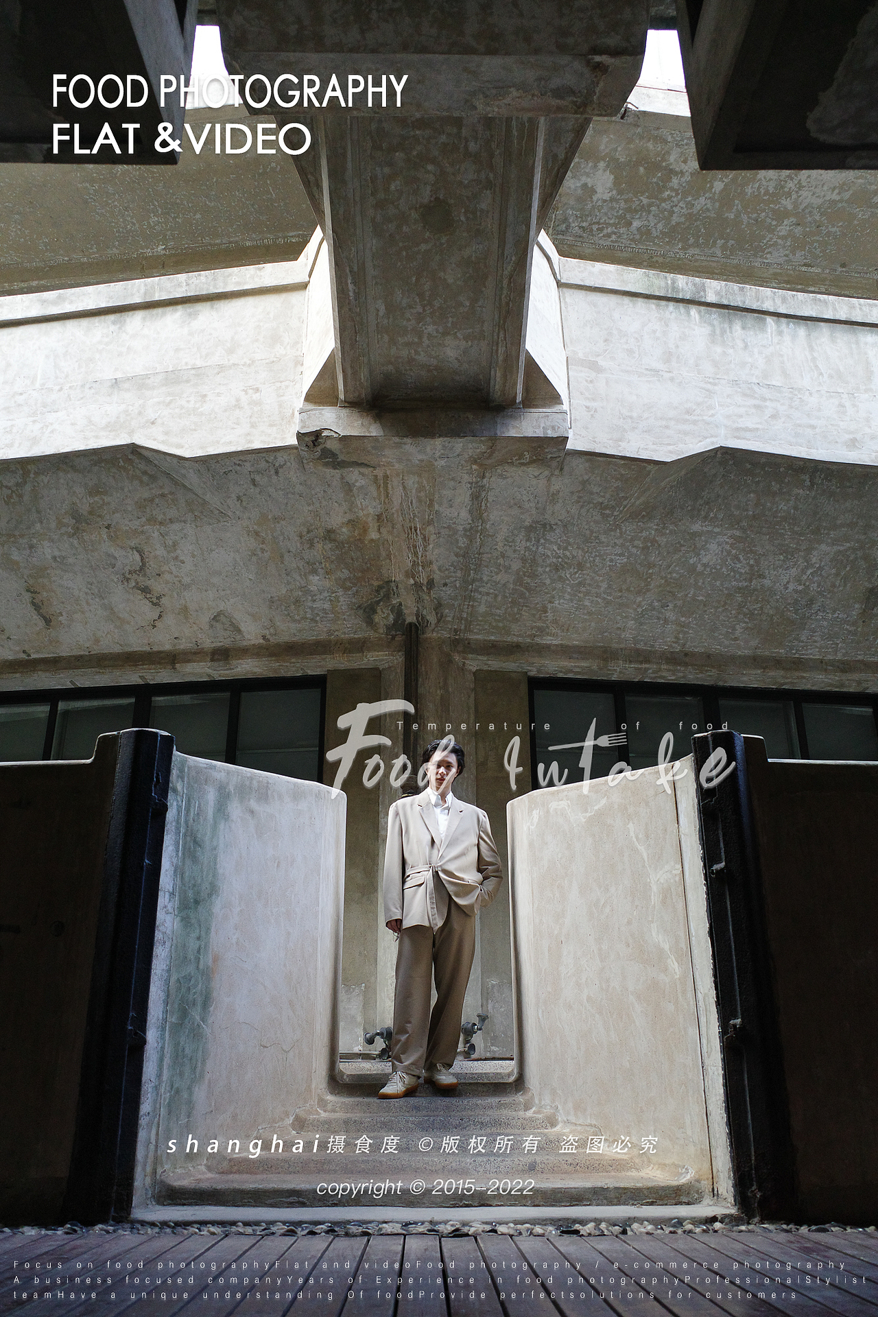 一组人像随性拍摄-暗调-黑白-情绪