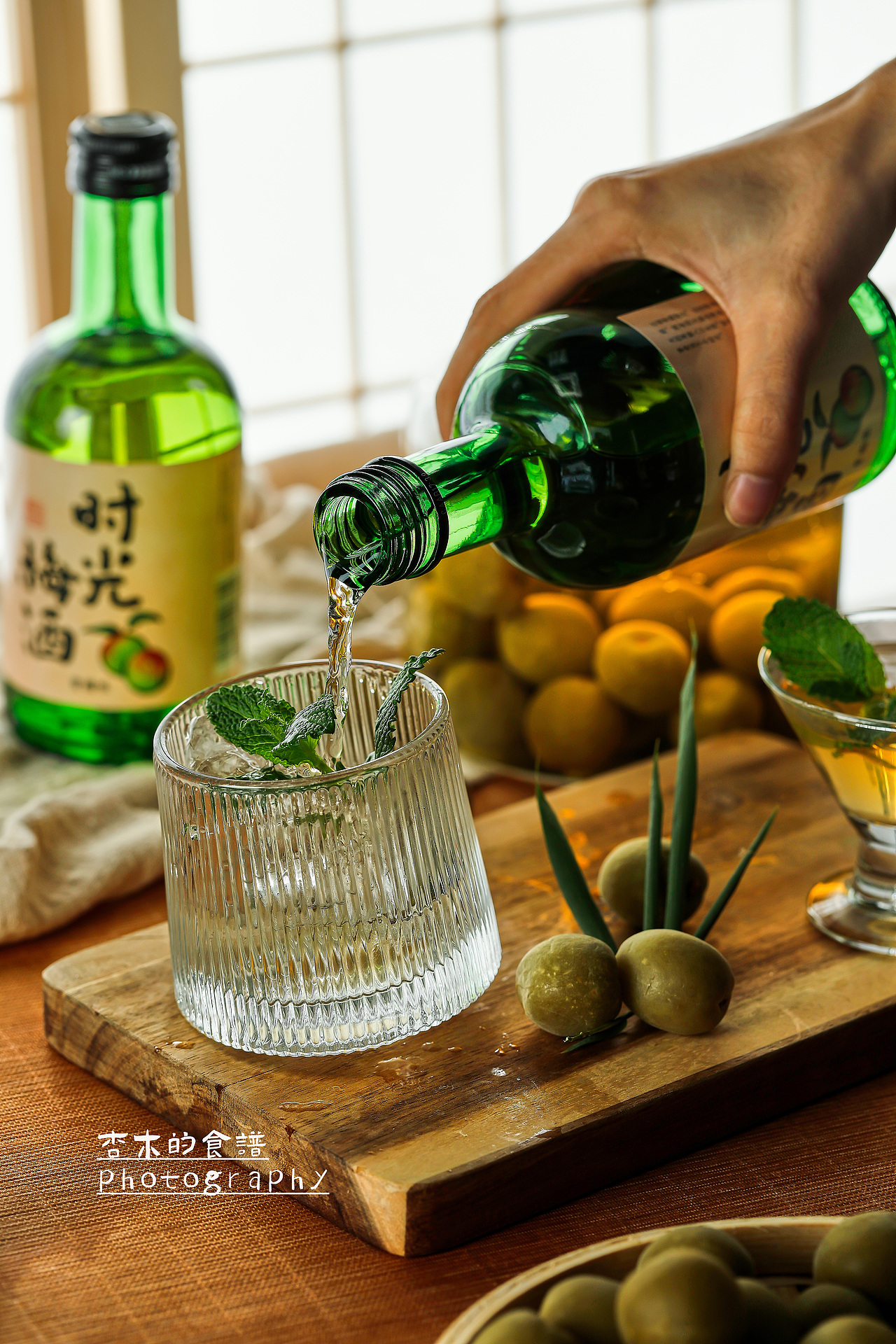 梅酒拍摄/青梅酒拍摄/梅见/时光梅酒/产品拍摄/酒拍摄（图ZMzM5MzM4ODA0） - 产品摄影 - 站酷设计师Anzier原创素材 - 站酷ZCOOL