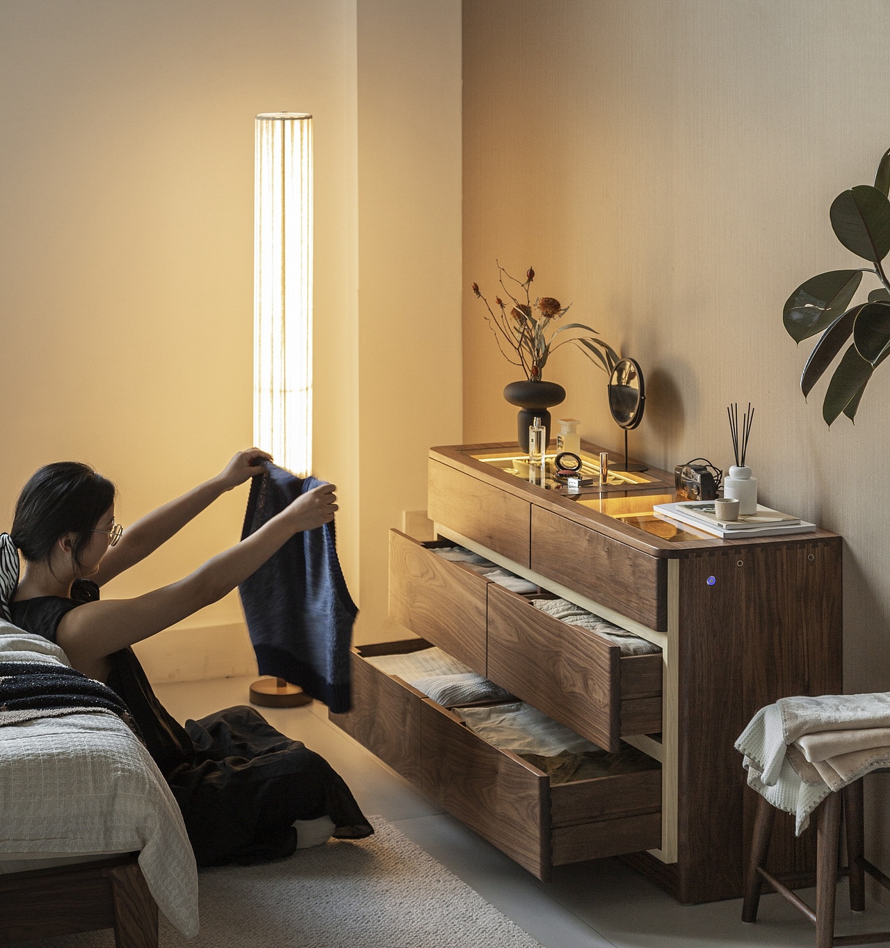 成为卧室的第二个衣柜