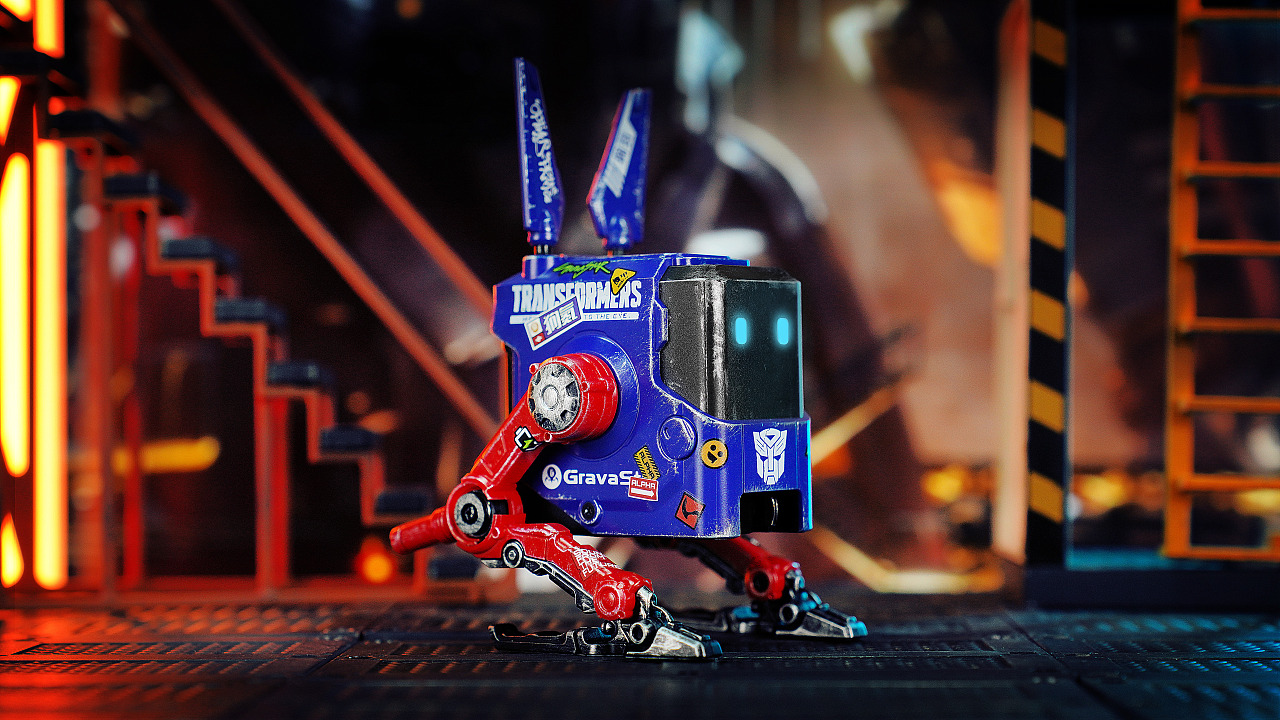 65W机甲充电器拍摄（图ZMzQzNTIwNzU2） - 产品摄影 - 站酷设计师3年一班wxy原创素材 - 站酷ZCOOL