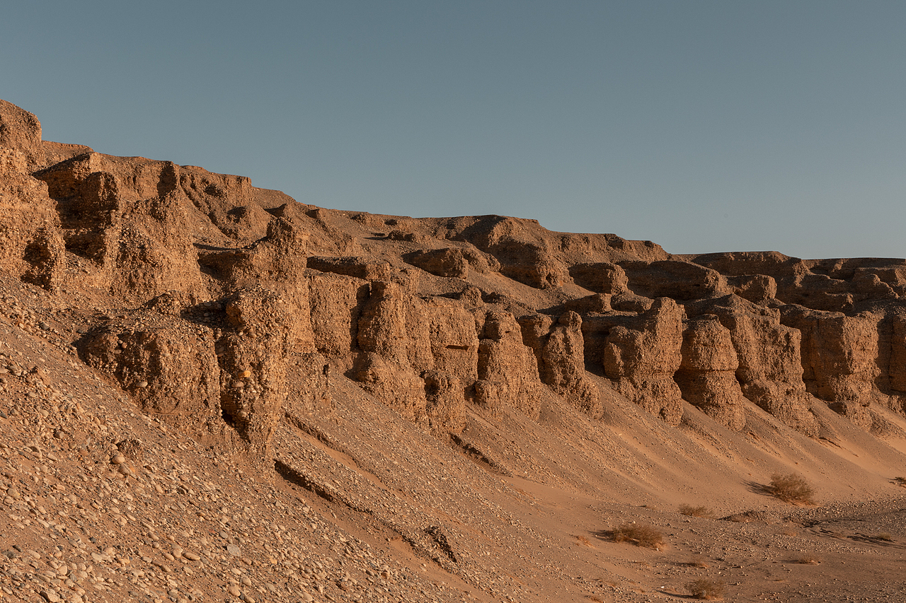 日出下的敦煌西千佛洞/党河峡谷（图ZMzM2MjM3NTA4） - 风光摄影 - 站酷设计师摄影师恩旭原创素材 - 站酷ZCOOL