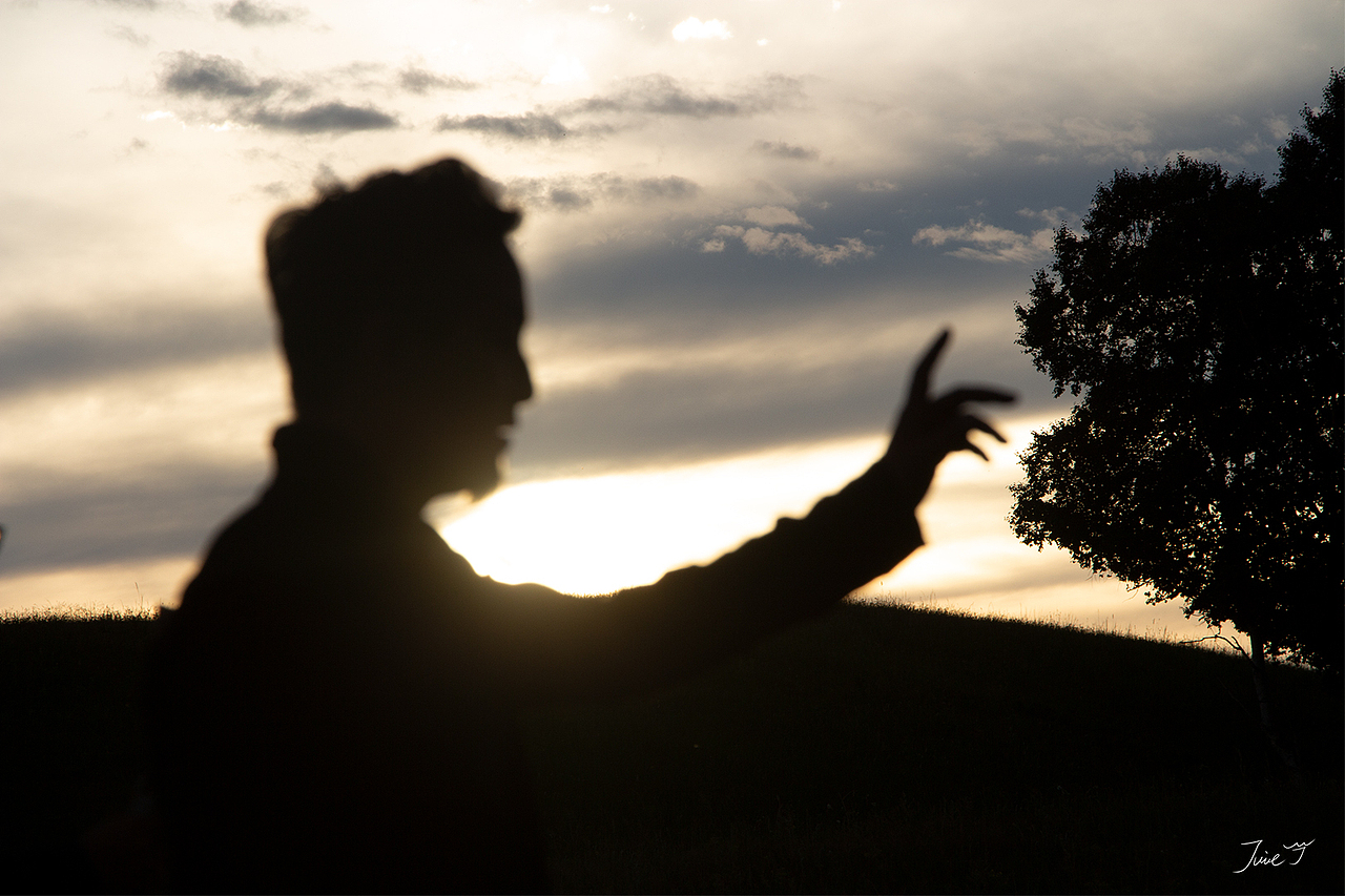 属于草原的清凉夏夜（图ZMzA5NjMwNzUy） - 风光摄影 - 站酷设计师Juice马迹原创素材 - 站酷ZCOOL