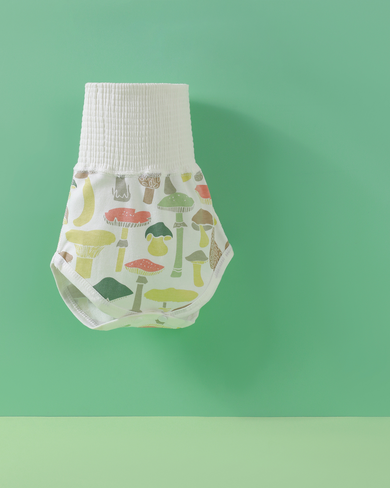 儿童肚兜の内衣静物拍摄