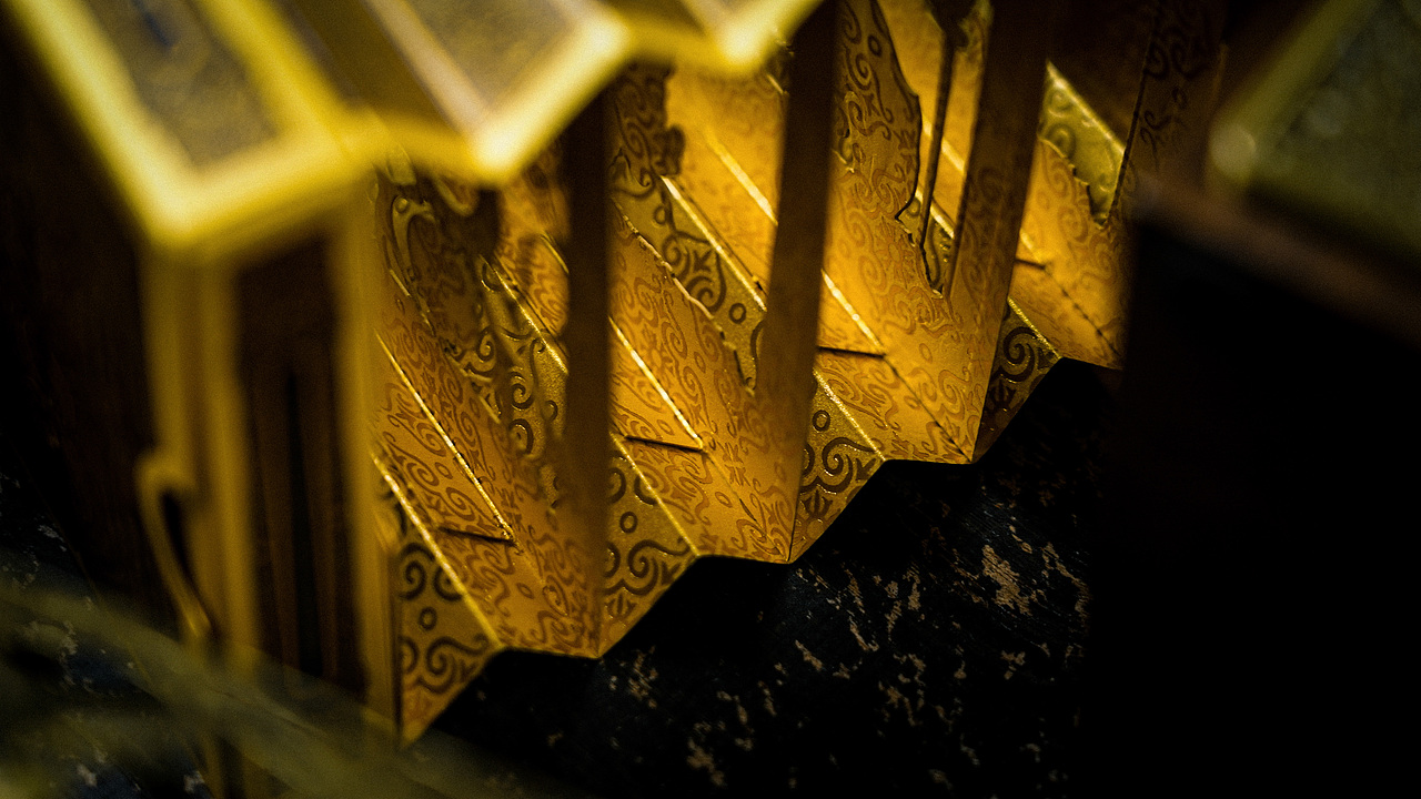 Devildom 恶魔收藏纸牌扑克皮盒木盒套装设计（图ZMzQyMjI0MTUy） - 包装 - 站酷设计师ARK方舟扑克原创素材 - 站酷ZCOOL