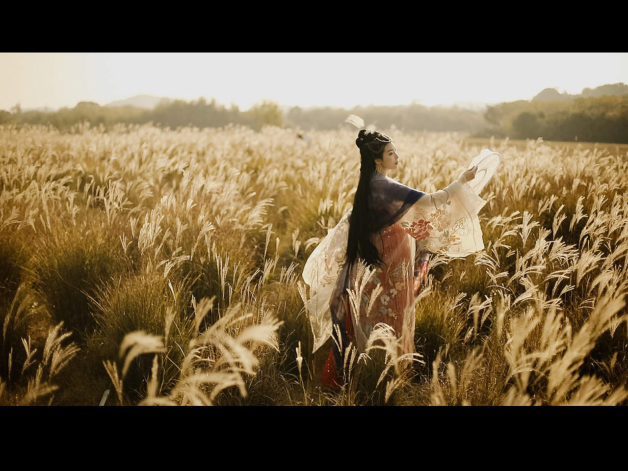 风又起 叶落地 思念更浓郁（图ZMzU0OTM0Njg0） - 人像摄影 - 站酷设计师路尘谨制原创素材 - 站酷ZCOOL