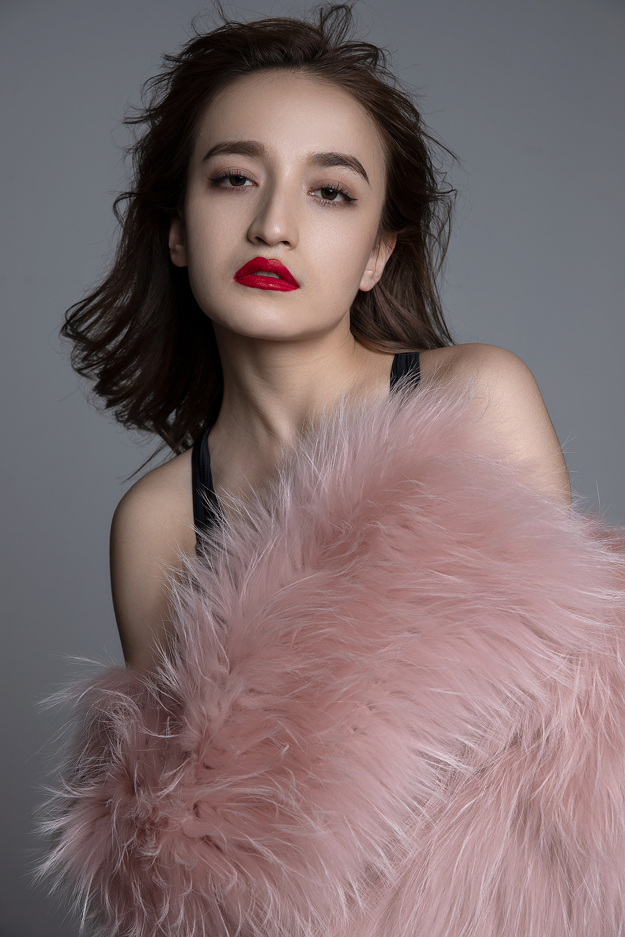 20220831人像精修（图ZMzE0MjY1NTI0） - 修图/后期 - 站酷设计师ZSS摄影师原创素材 - 站酷ZCOOL