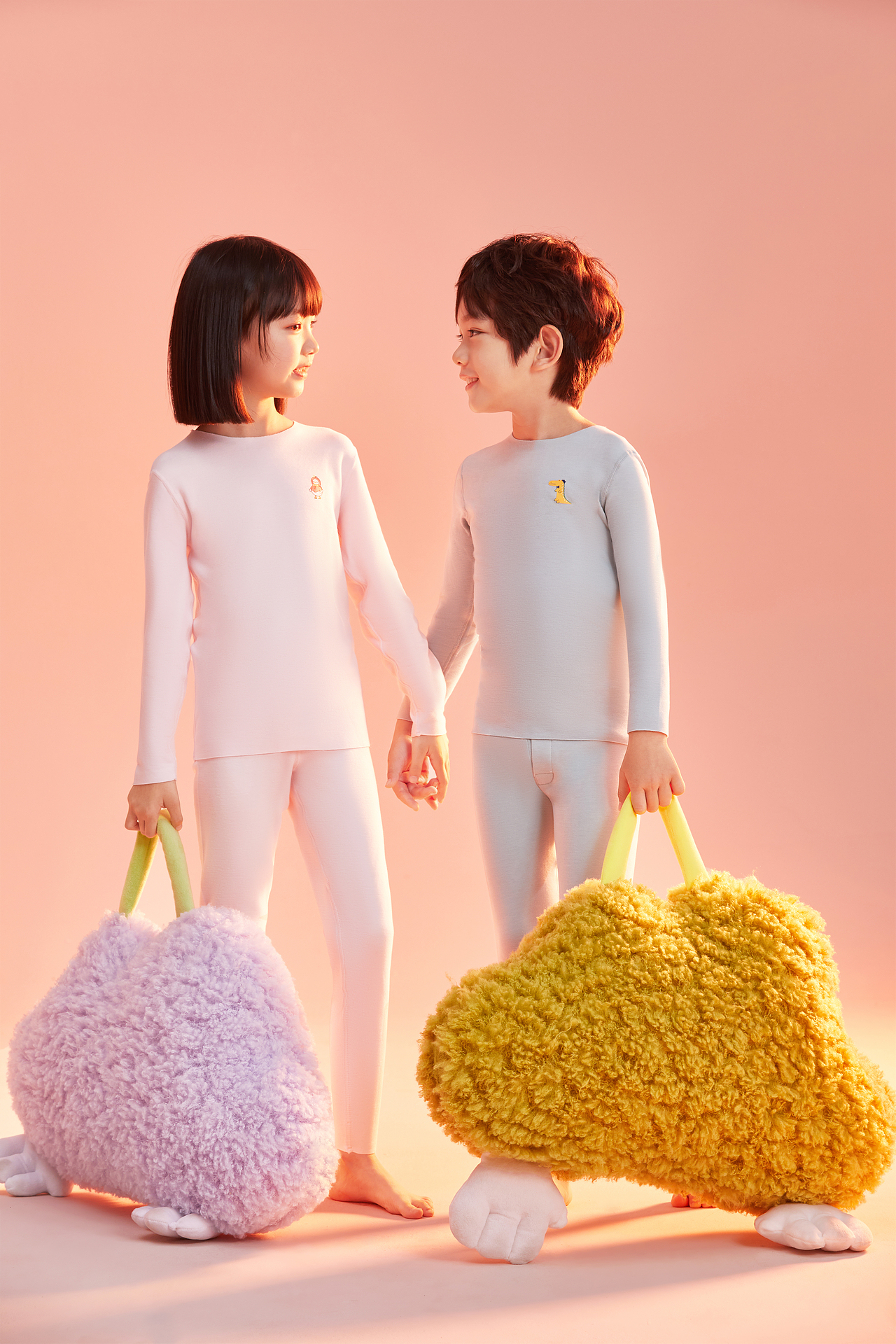 红豆儿童保暖内衣（图ZMzUwMzM5MDI0） - 修图/后期 - 站酷设计师商业修图师秦大帅原创素材 - 站酷ZCOOL