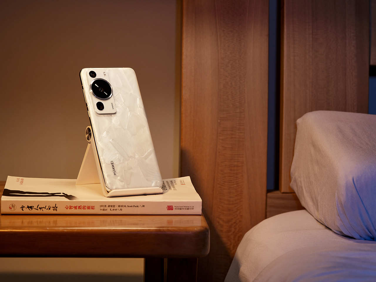 华为p60pro开箱（图ZMzQ3NTA5Mjky） - 产品摄影 - 站酷设计师摄影师陈芳原创素材 - 站酷ZCOOL