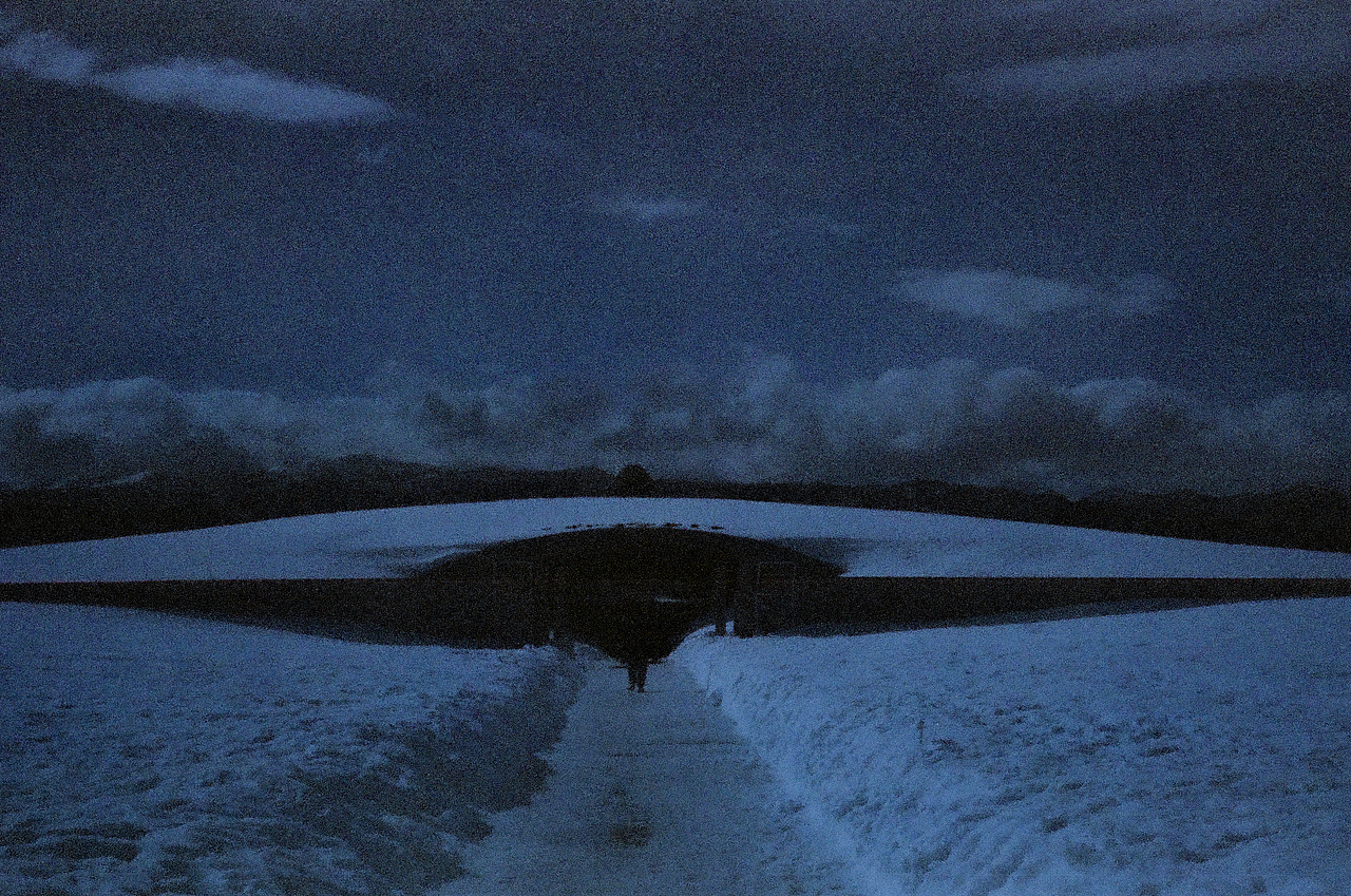 一卷油画般的安藤忠雄大佛头巡礼记录